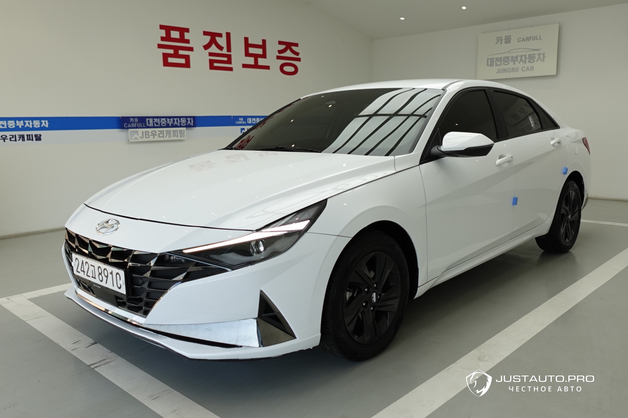 Автомобиль Hyundai AVANTE