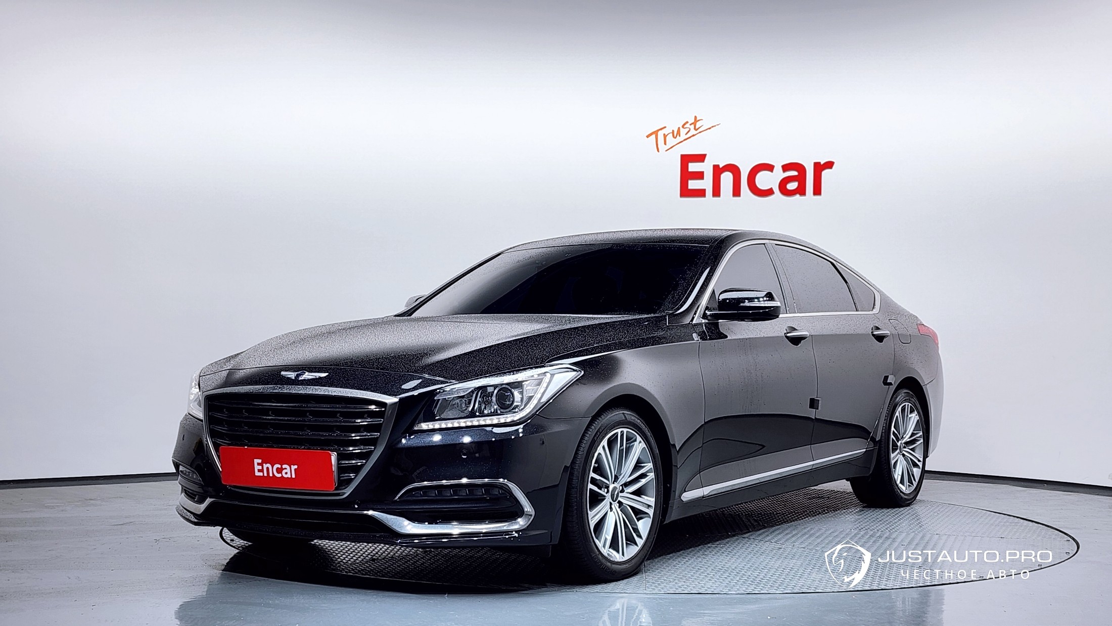 Автомобиль Genesis G80