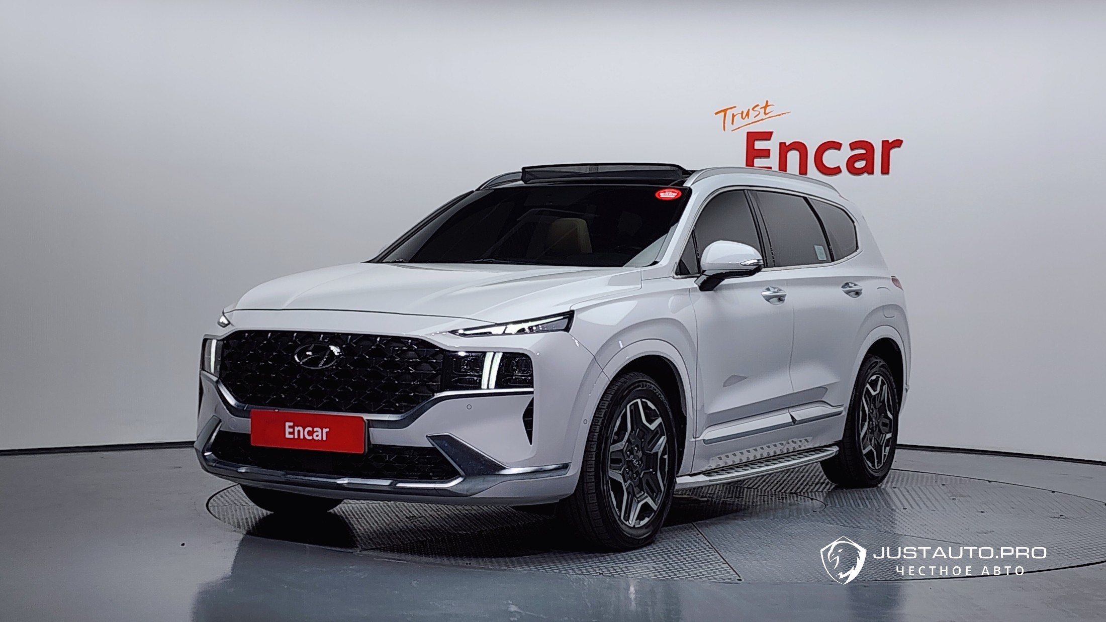 Автомобиль Hyundai Santafe