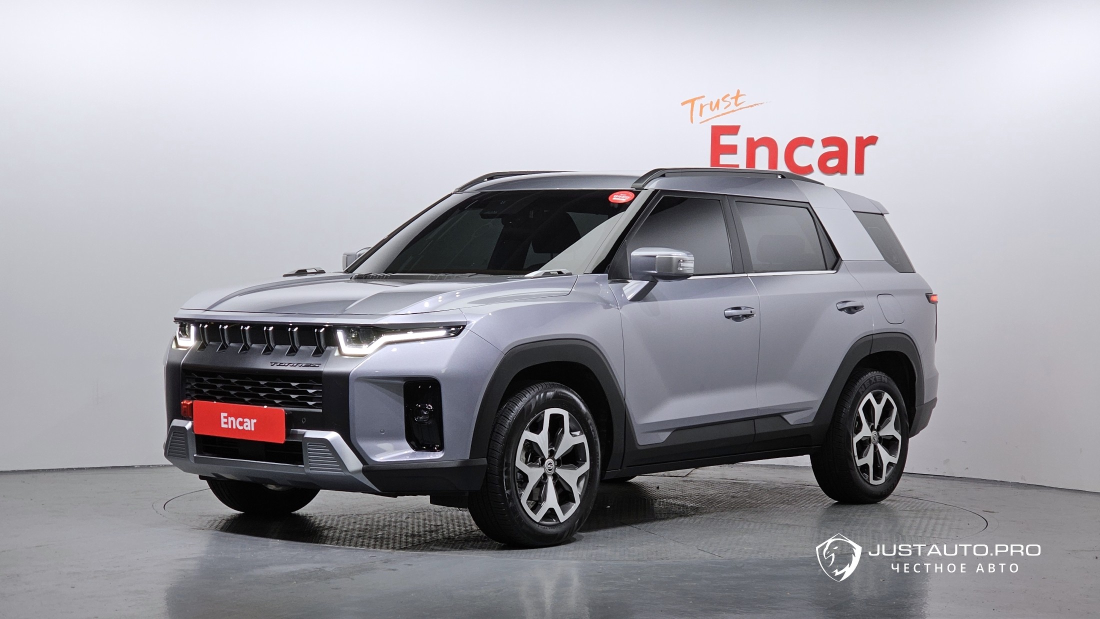 Автомобиль KG_Mobility_Ssangyong Torres