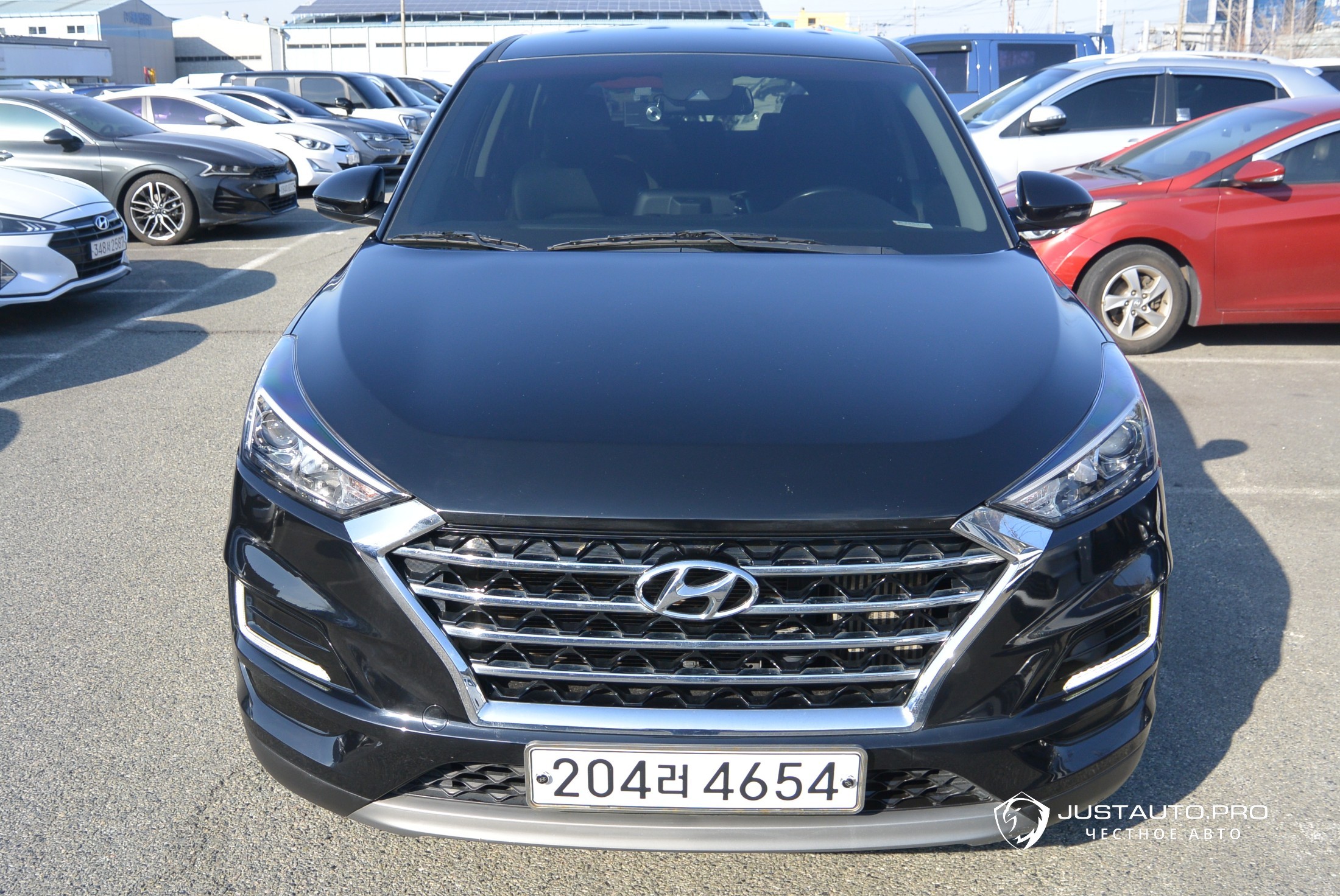 Автомобиль Hyundai Tucson