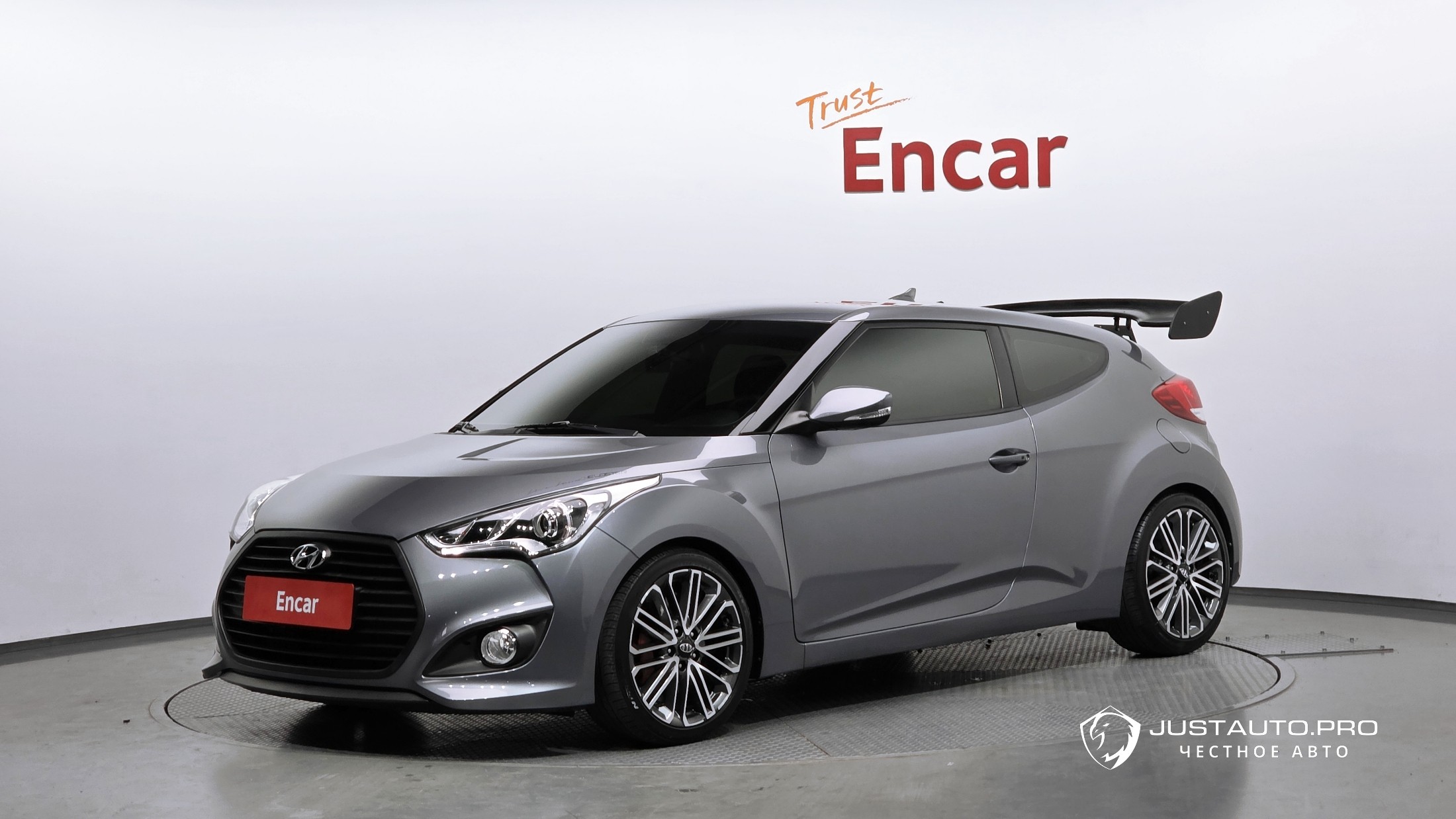 Автомобиль Hyundai Veloster