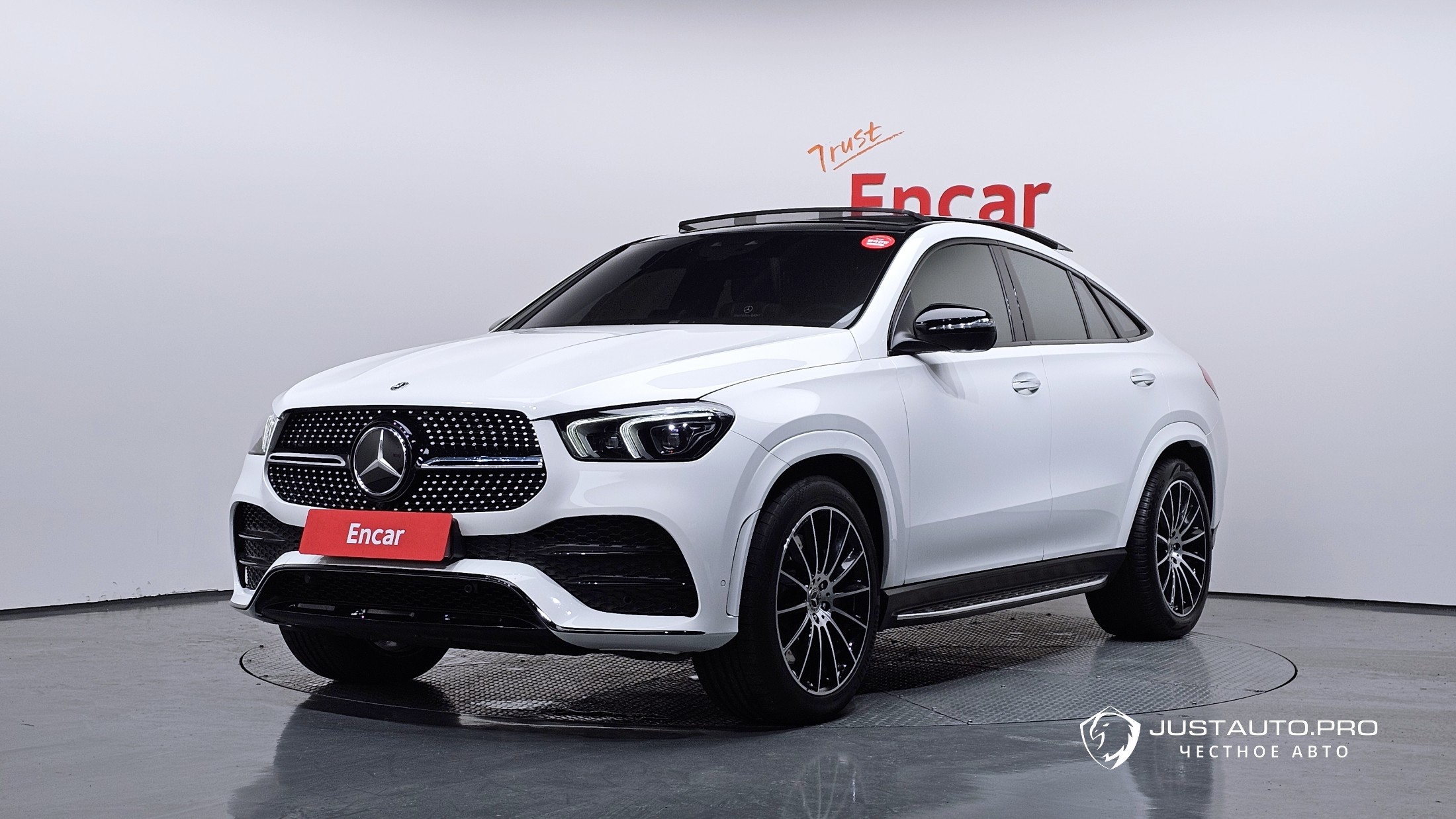 Автомобиль Mercedes-Benz GLE-Class
