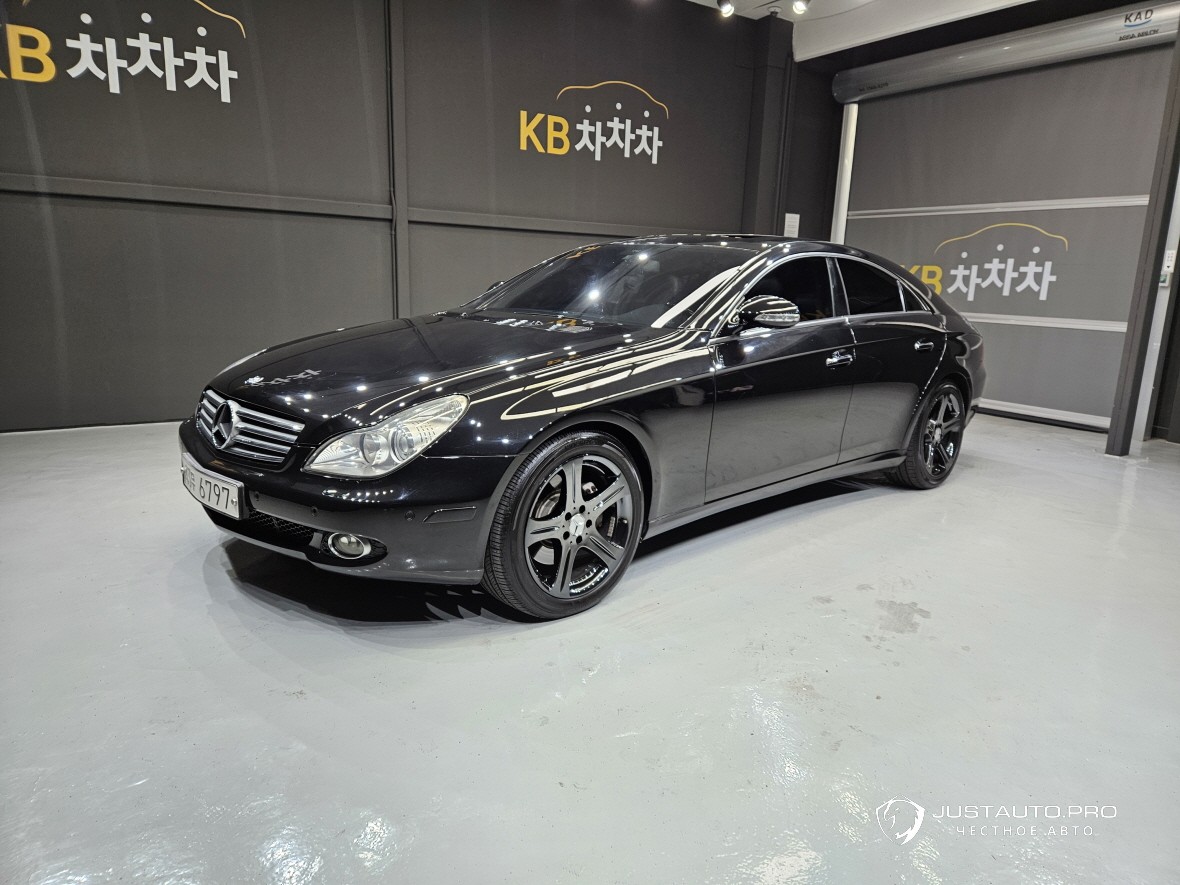 Автомобиль Mercedes-Benz CLS-Class