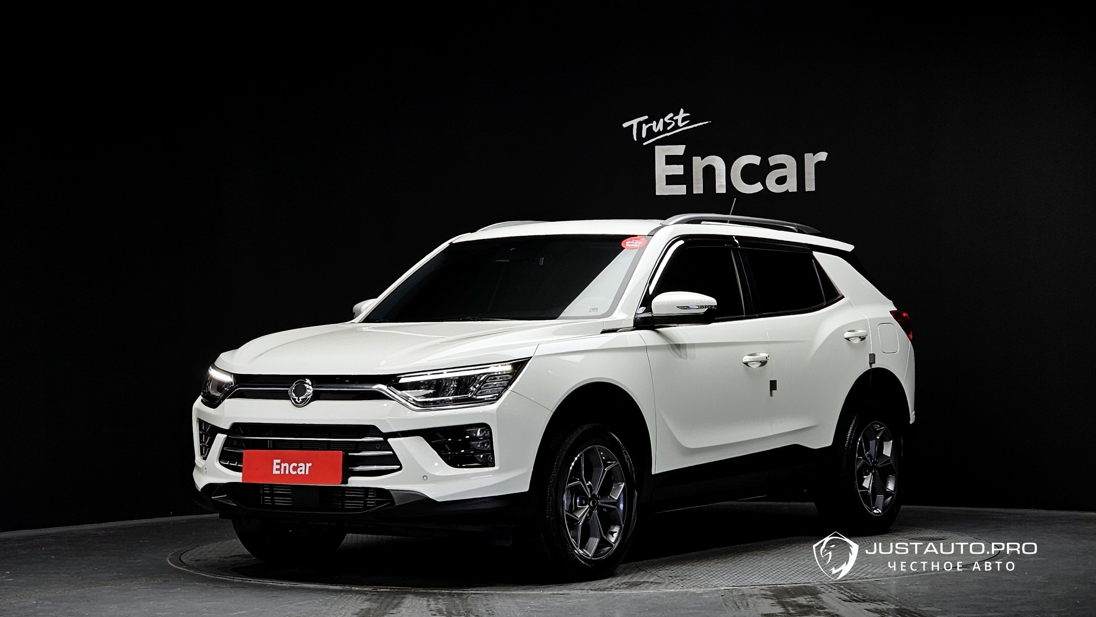 Автомобиль KG_Mobility_Ssangyong KORANDO