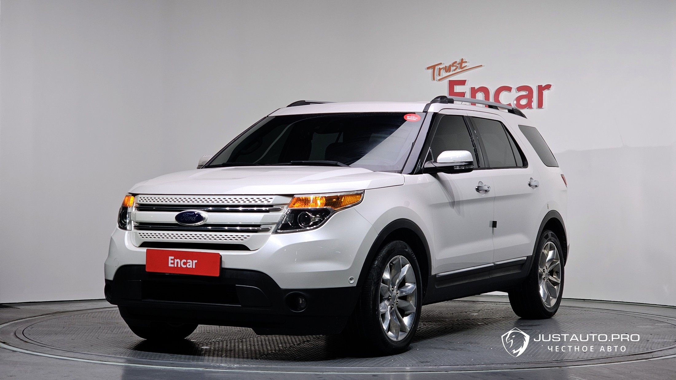 Автомобиль Ford Explorer