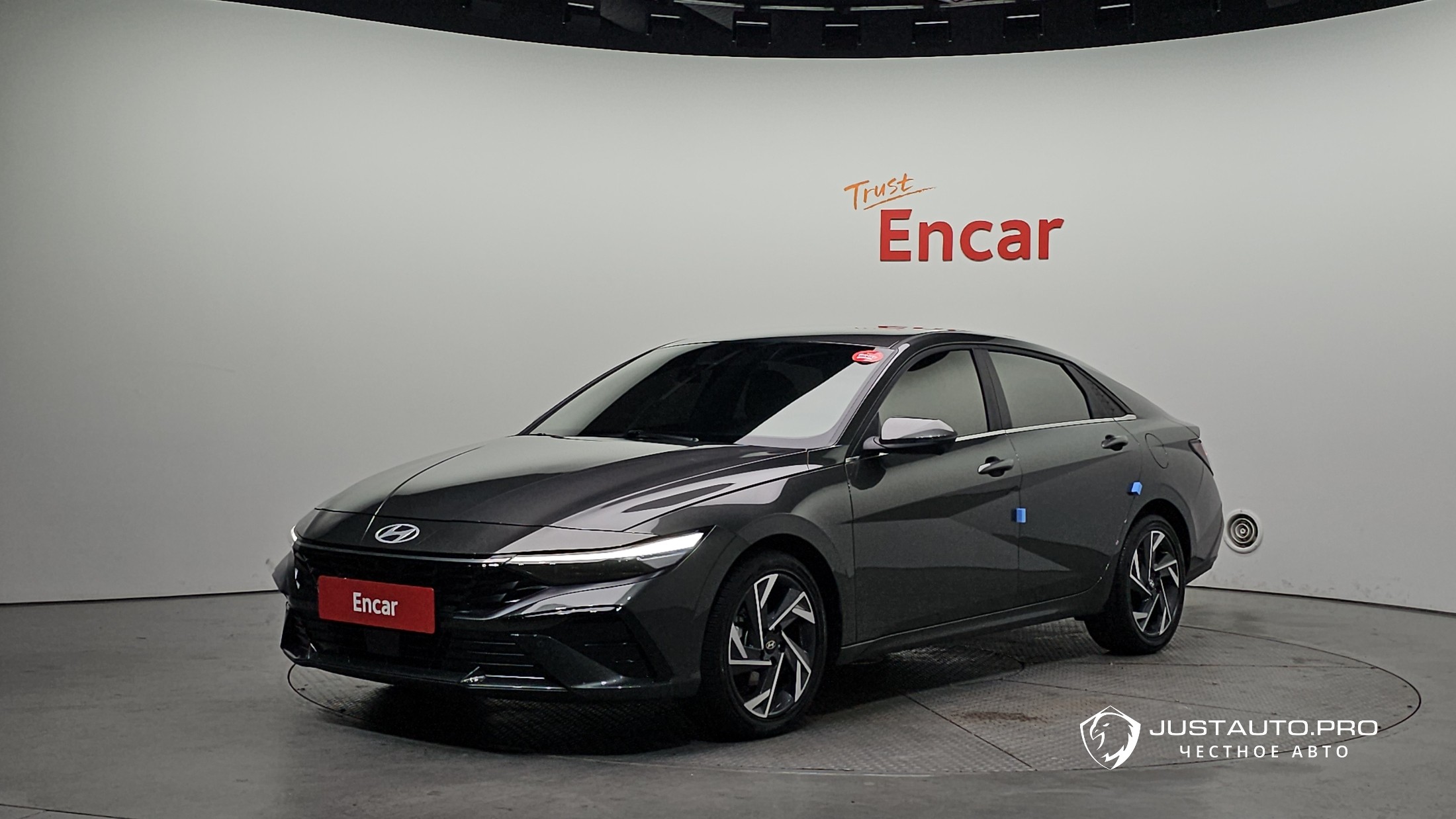 Автомобиль Hyundai AVANTE