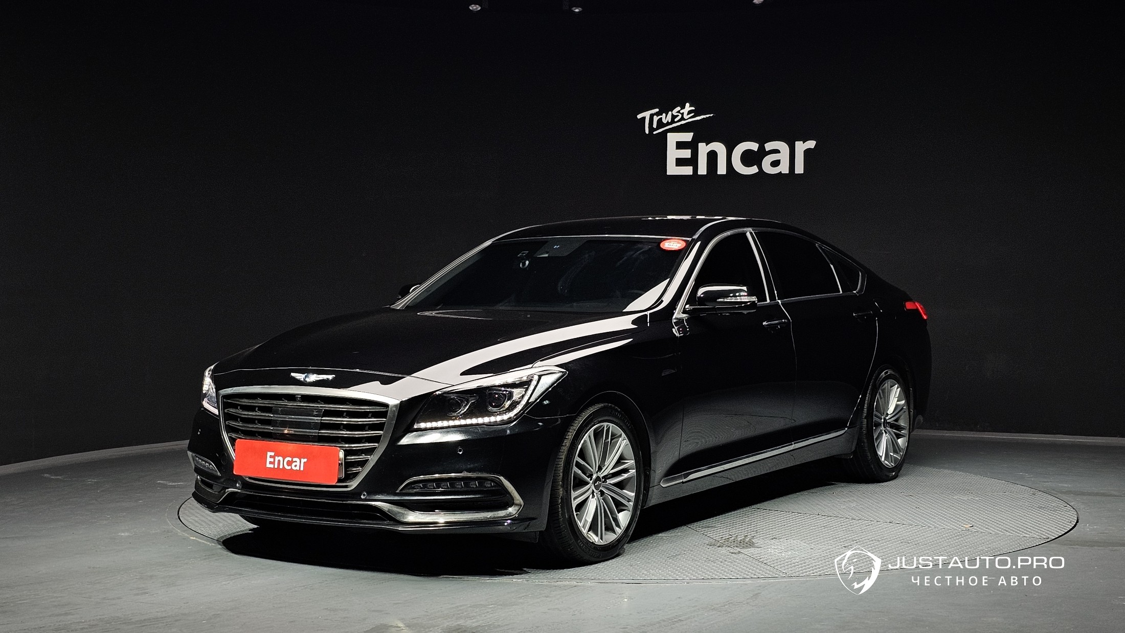 Автомобиль Genesis G80