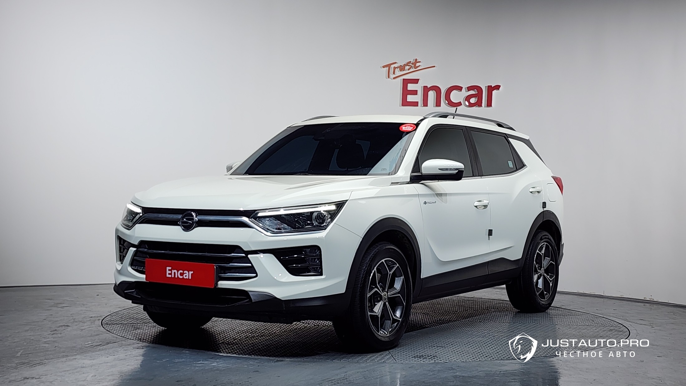 Автомобиль KG_Mobility_Ssangyong KORANDO