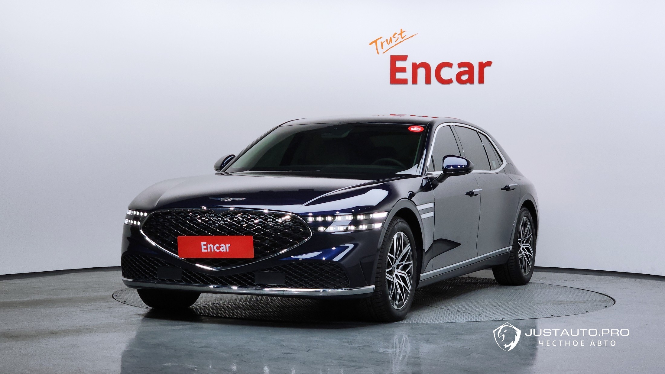 Автомобиль Genesis G90