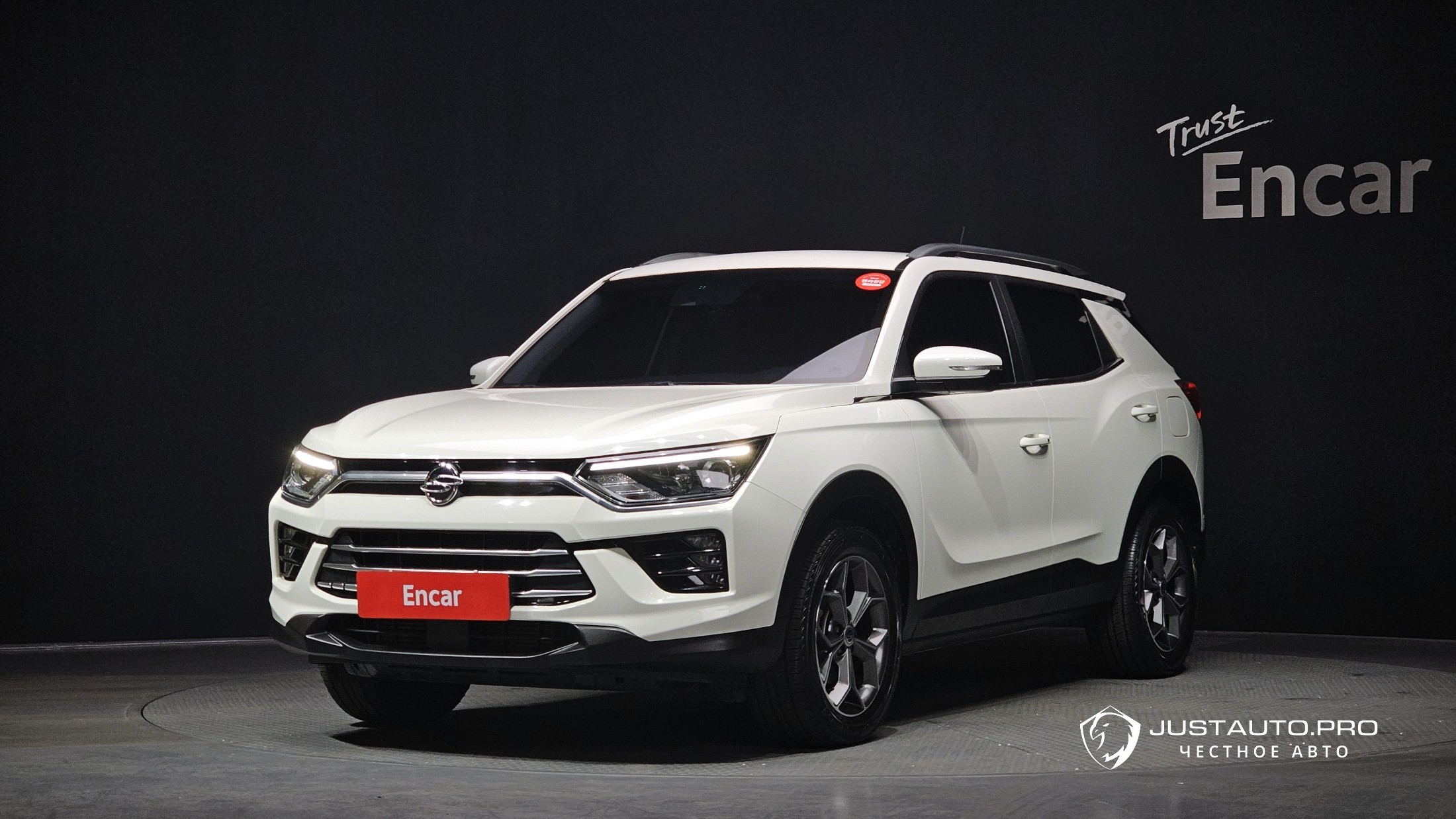 Автомобиль KG_Mobility_Ssangyong KORANDO