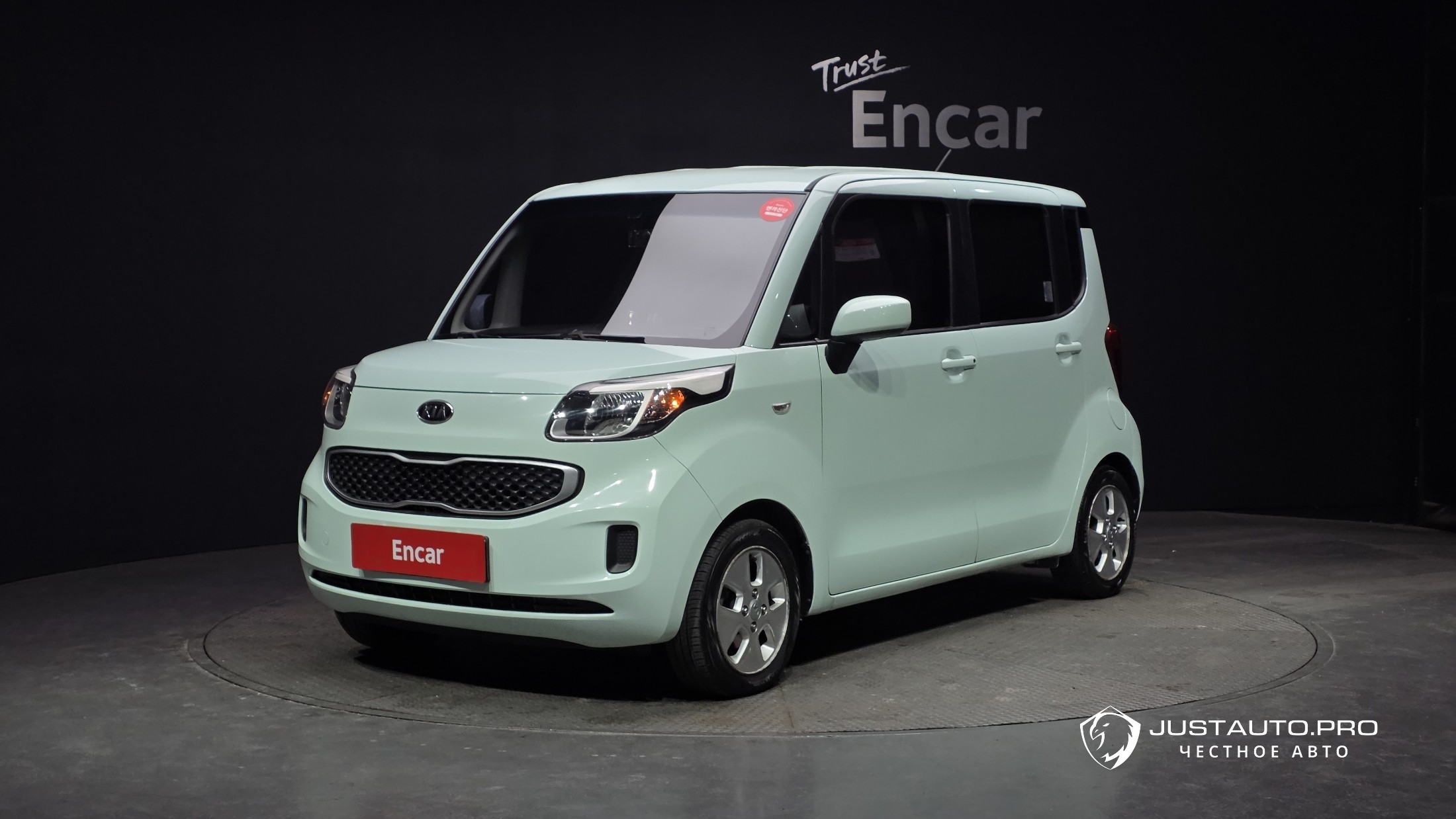 Автомобиль Kia RAY