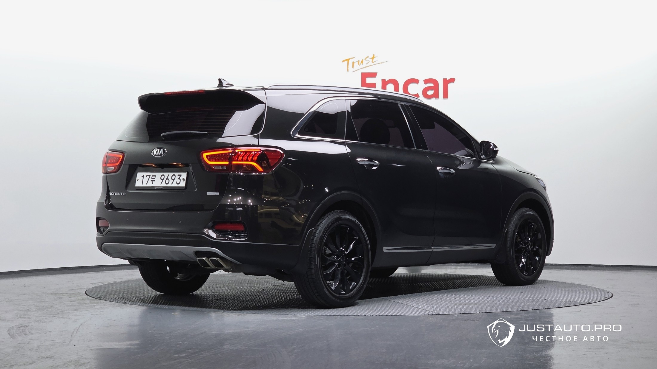 Автомобиль Kia Sorento