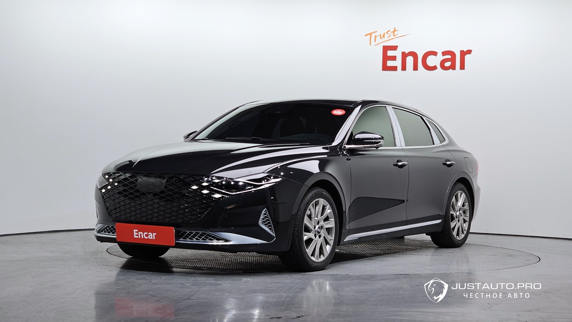 Автомобиль Hyundai Grandeur