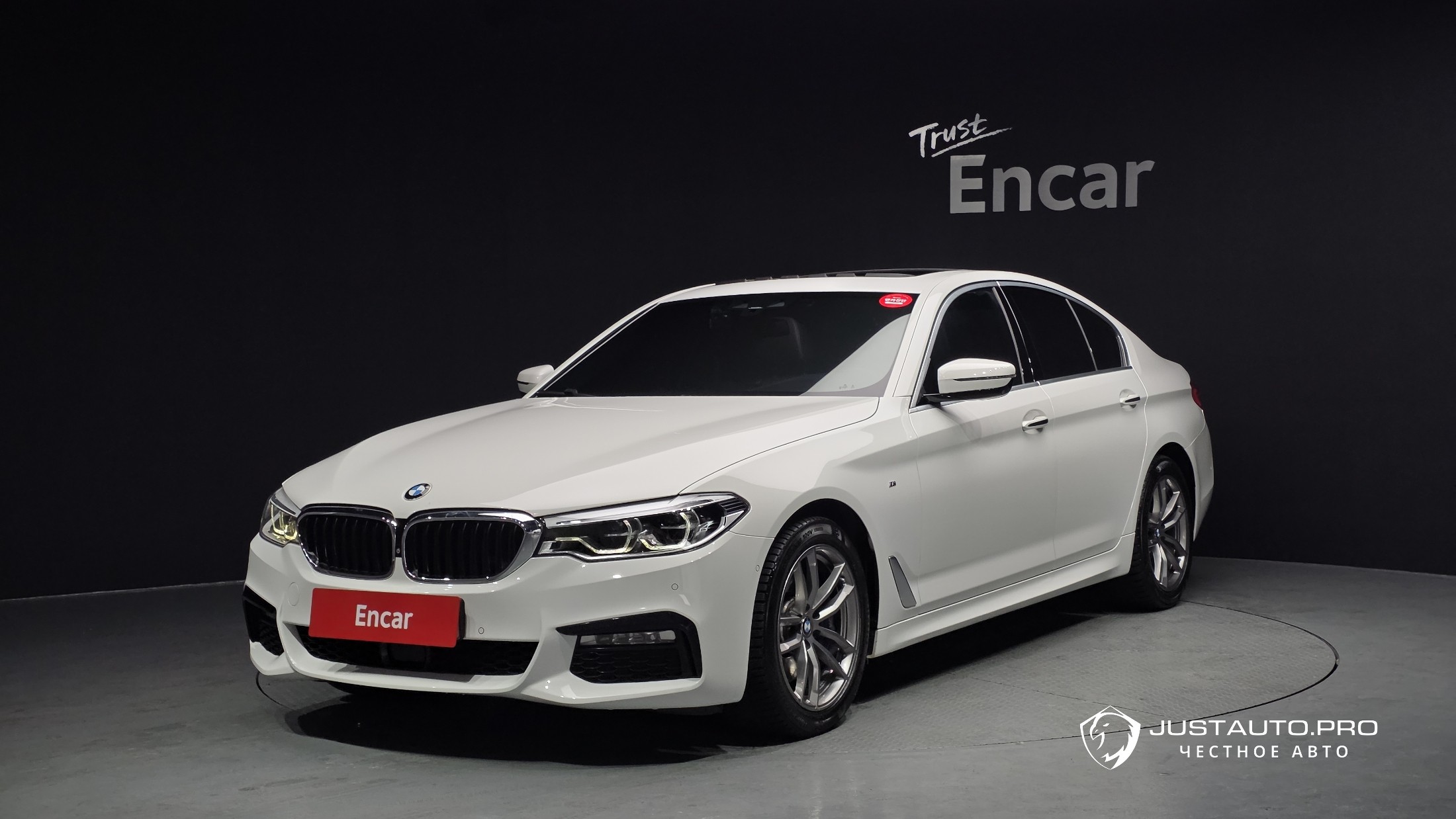 Автомобиль BMW 5-Series