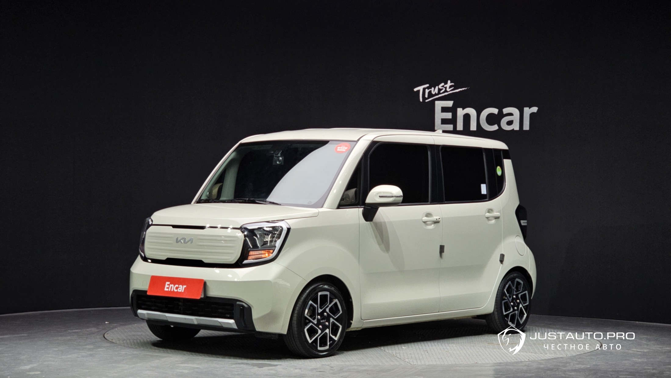 Автомобиль Kia RAY