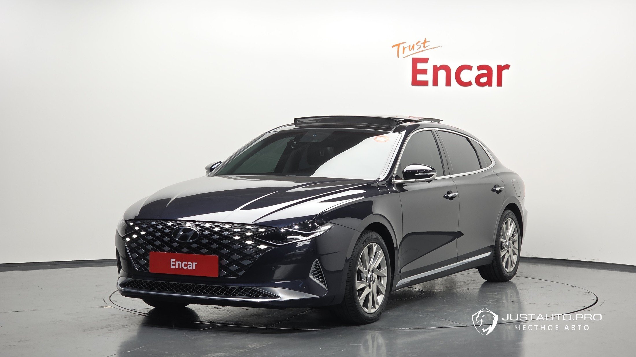 Автомобиль Hyundai Grandeur