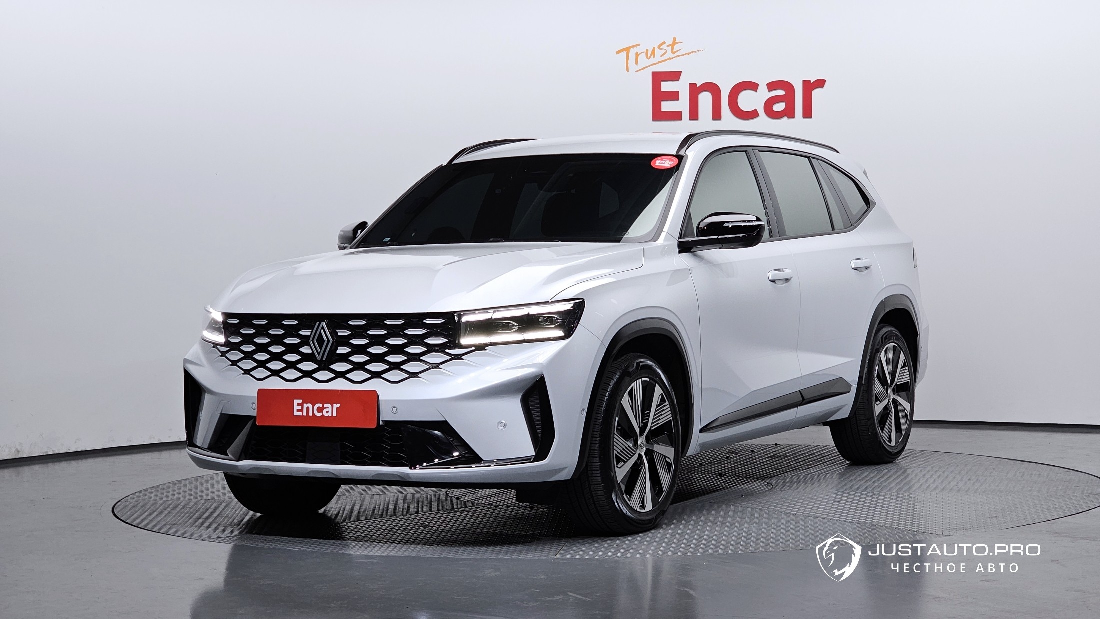 Автомобиль Renault-KoreaSamsung Grand Koleos