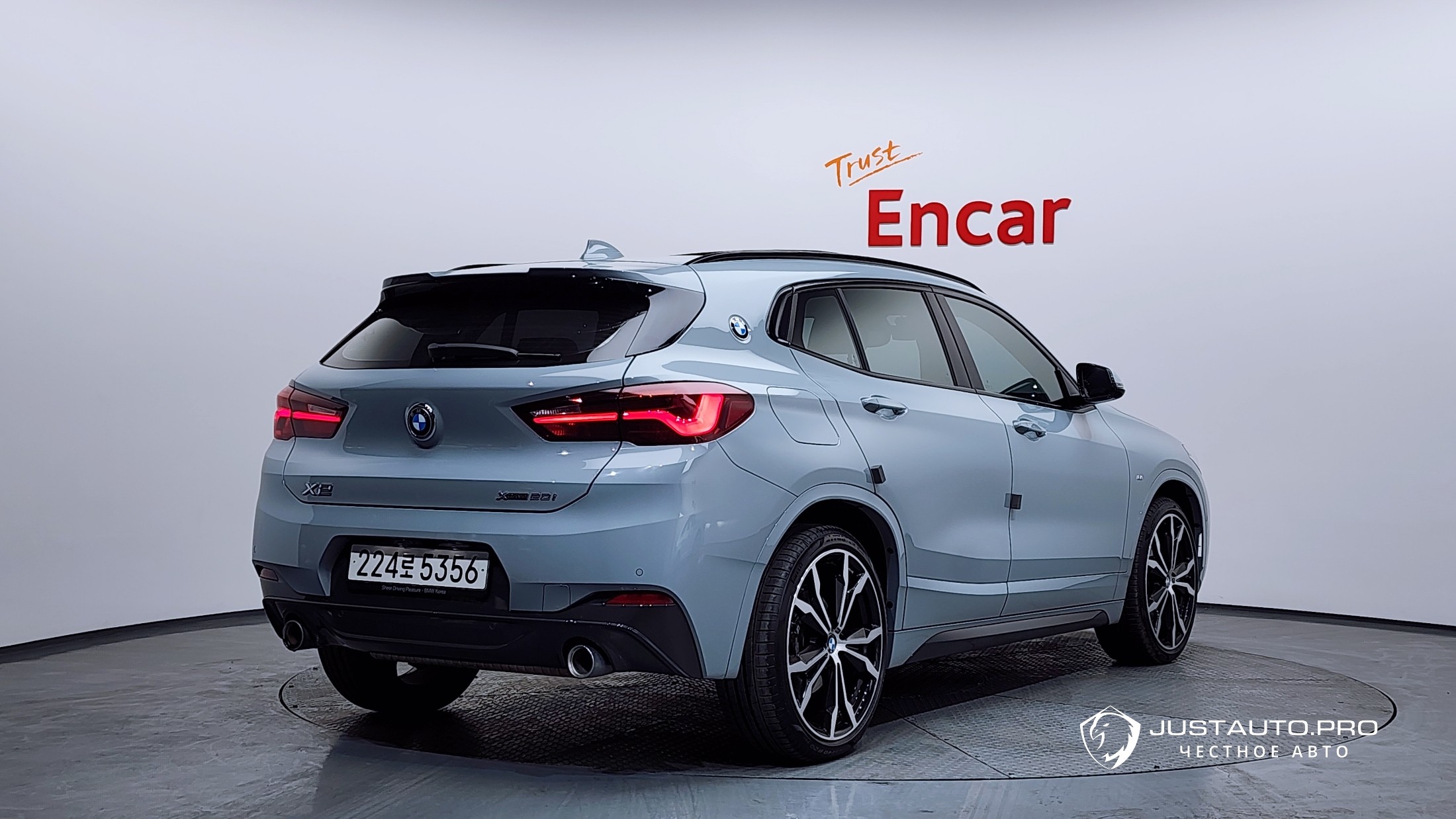 Автомобиль BMW X2 (F39)