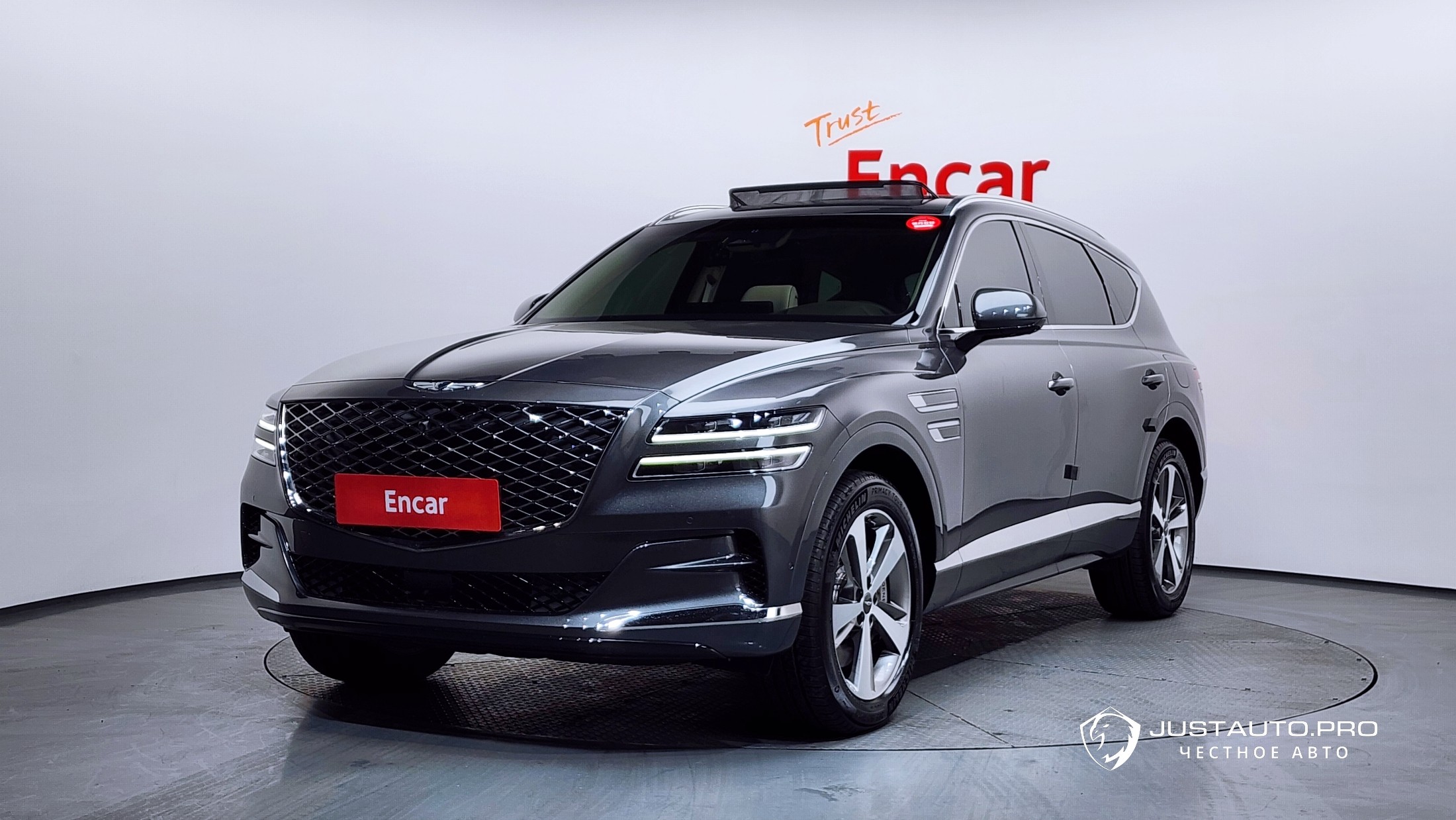 Автомобиль Genesis GV80