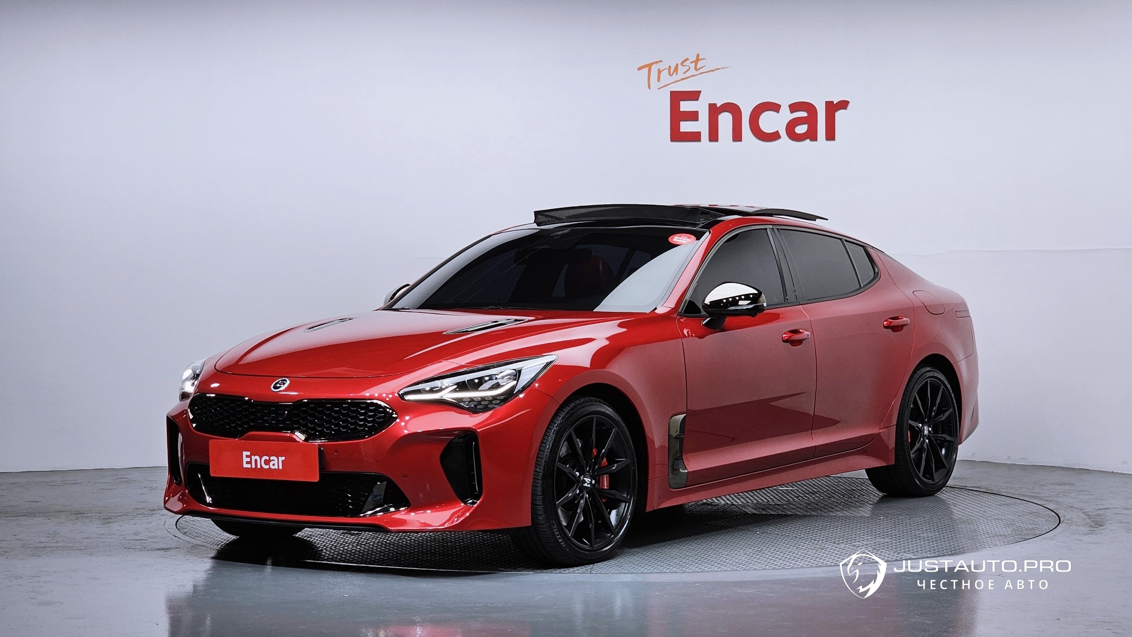 Автомобиль Kia Stinger