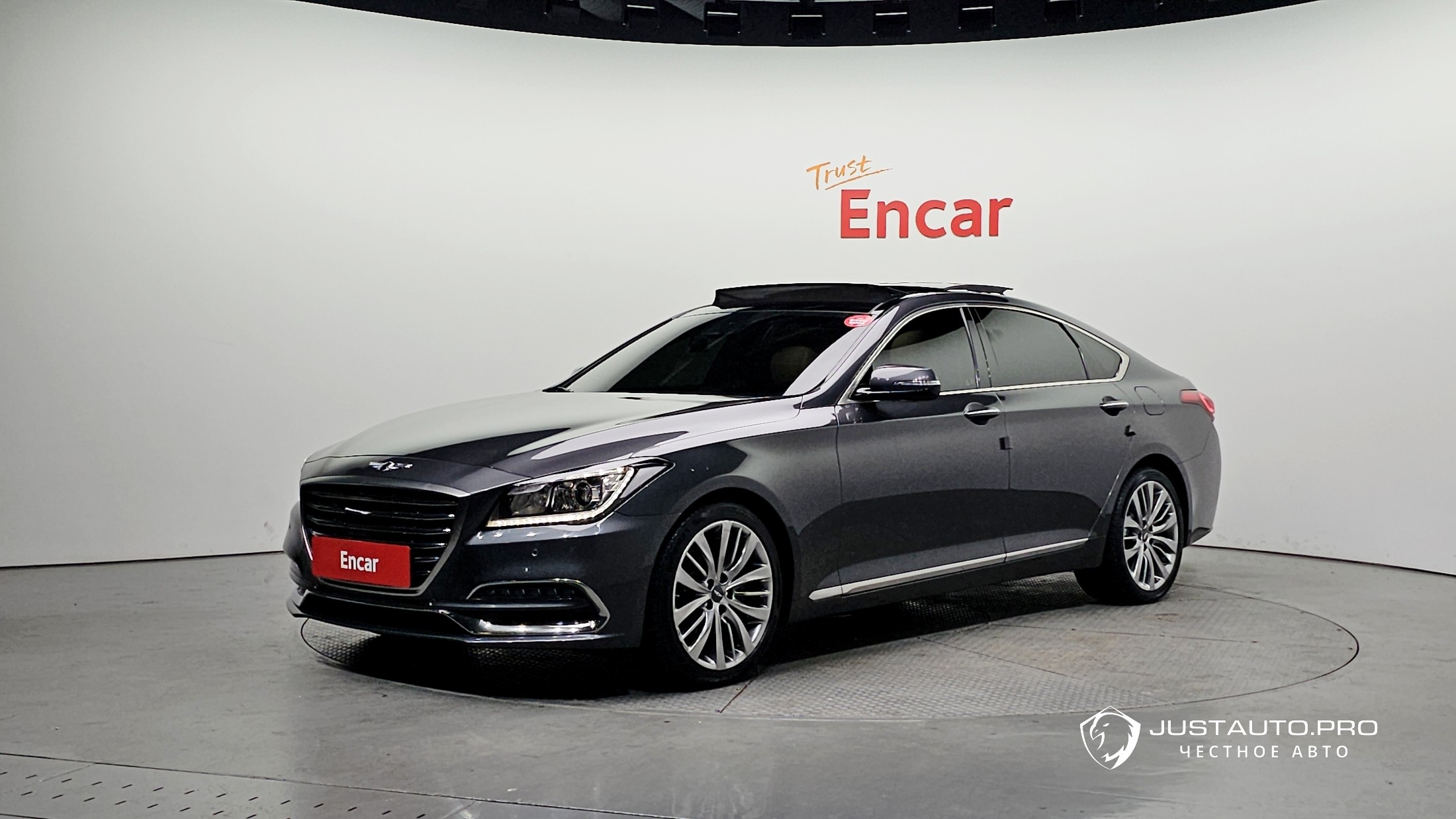 Автомобиль Genesis G80