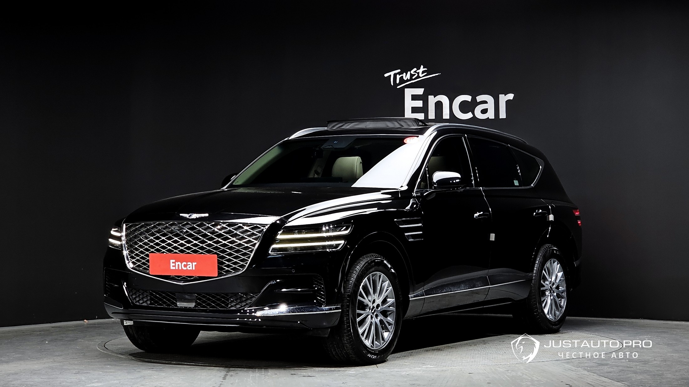 Автомобиль Genesis GV80