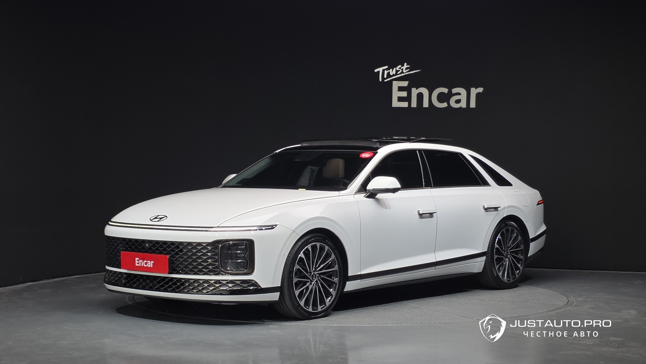 Автомобиль Hyundai Grandeur