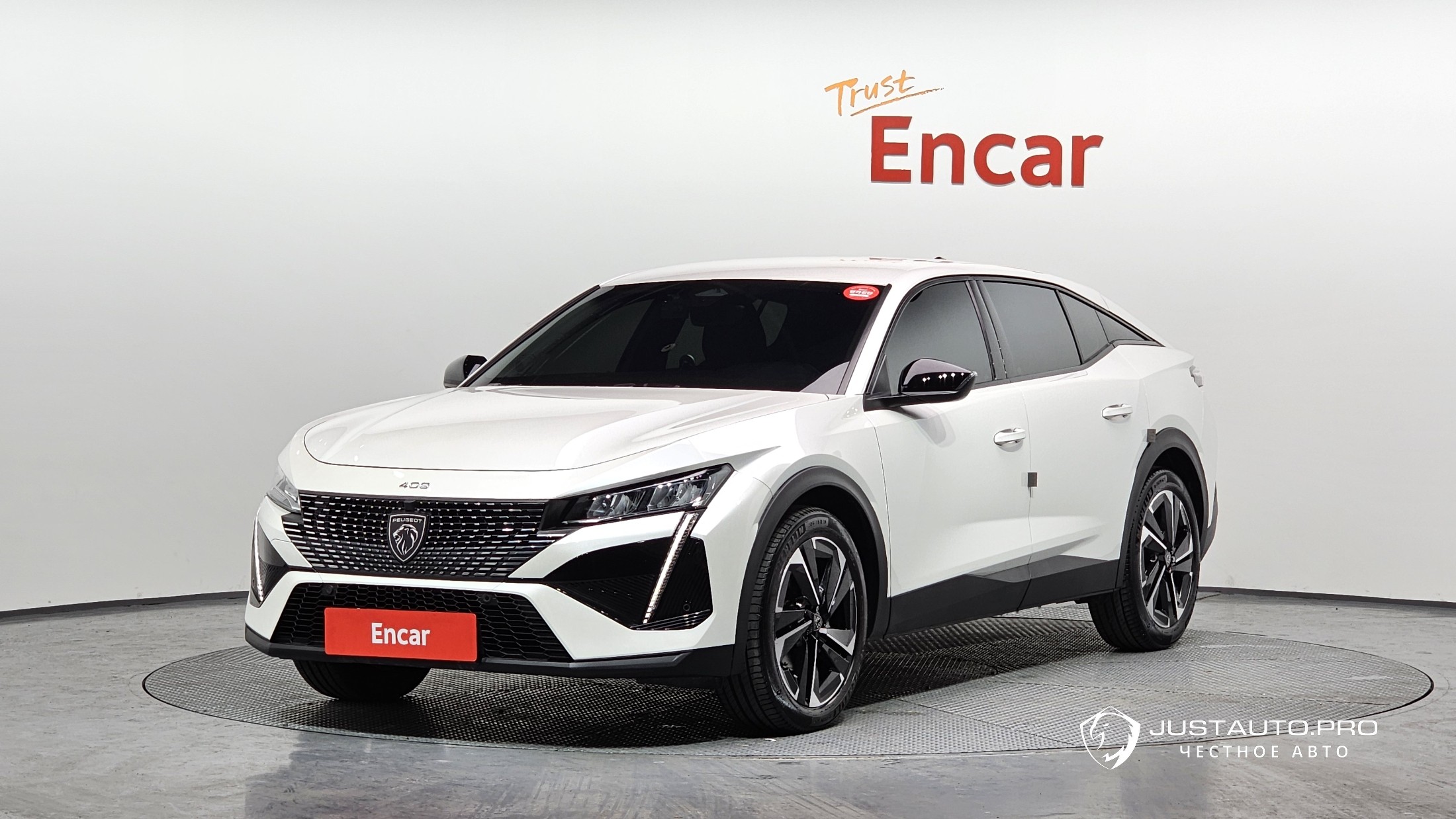 Автомобиль Peugeot 408