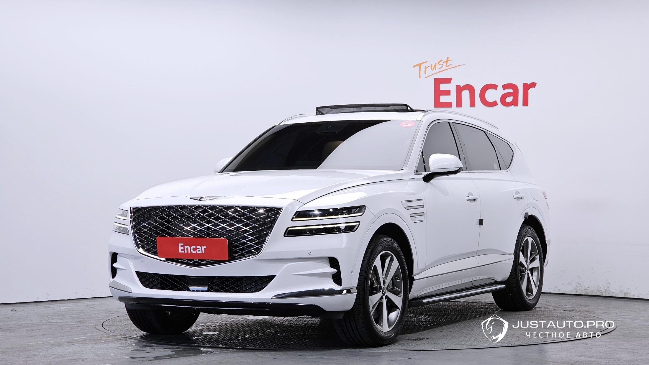 Автомобиль Genesis GV80