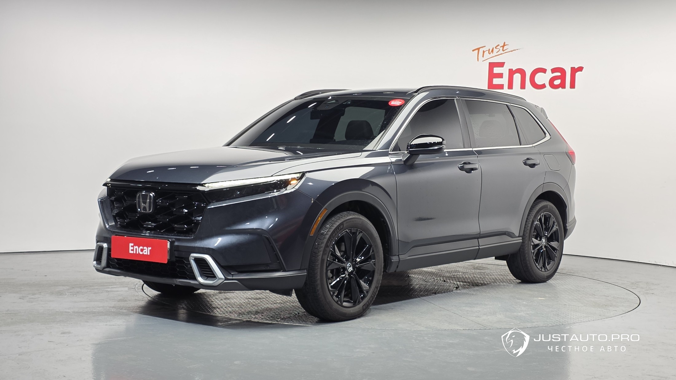 Автомобиль Honda CR-V