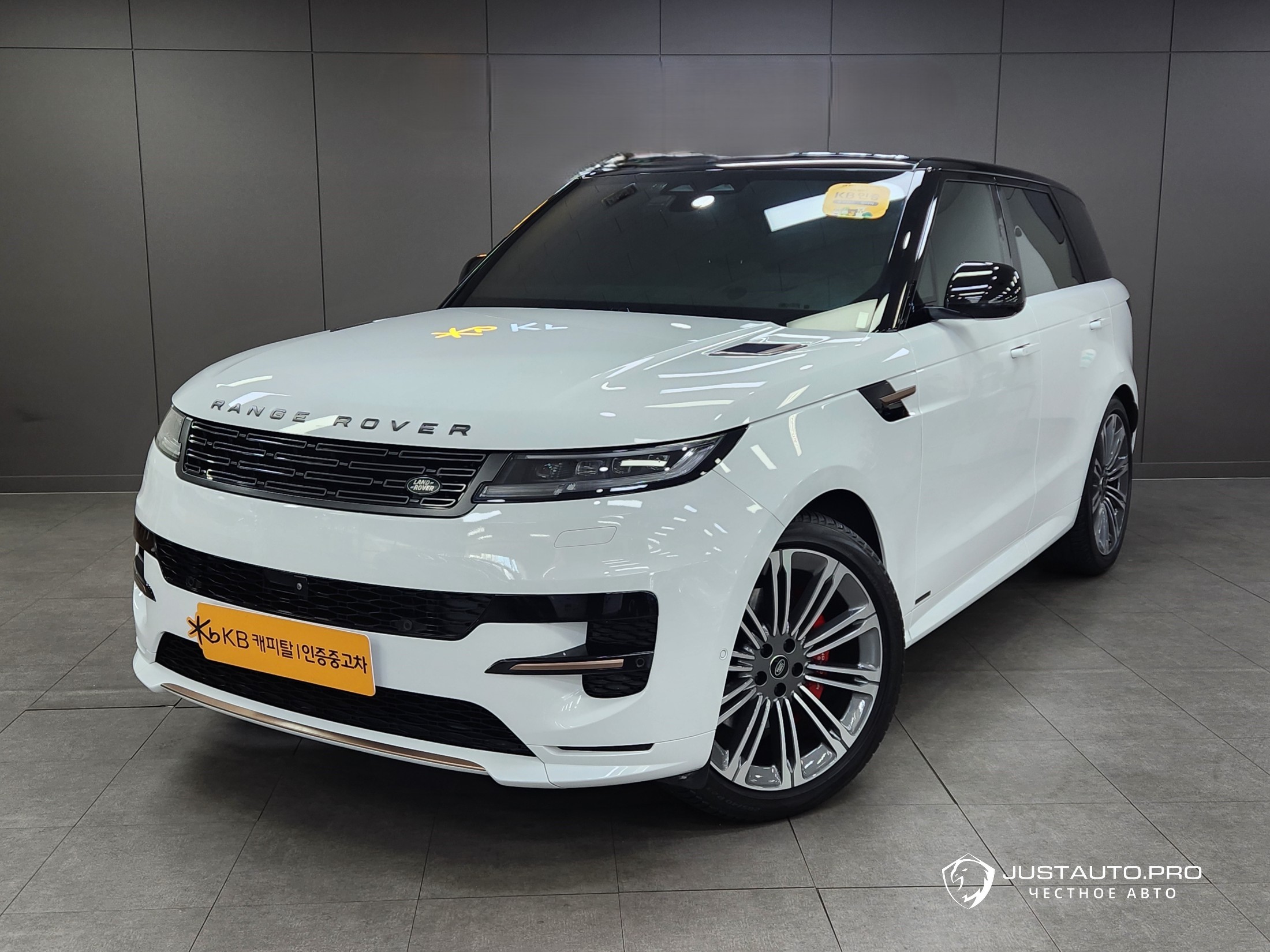 Автомобиль Land Rover Range Rover Sport