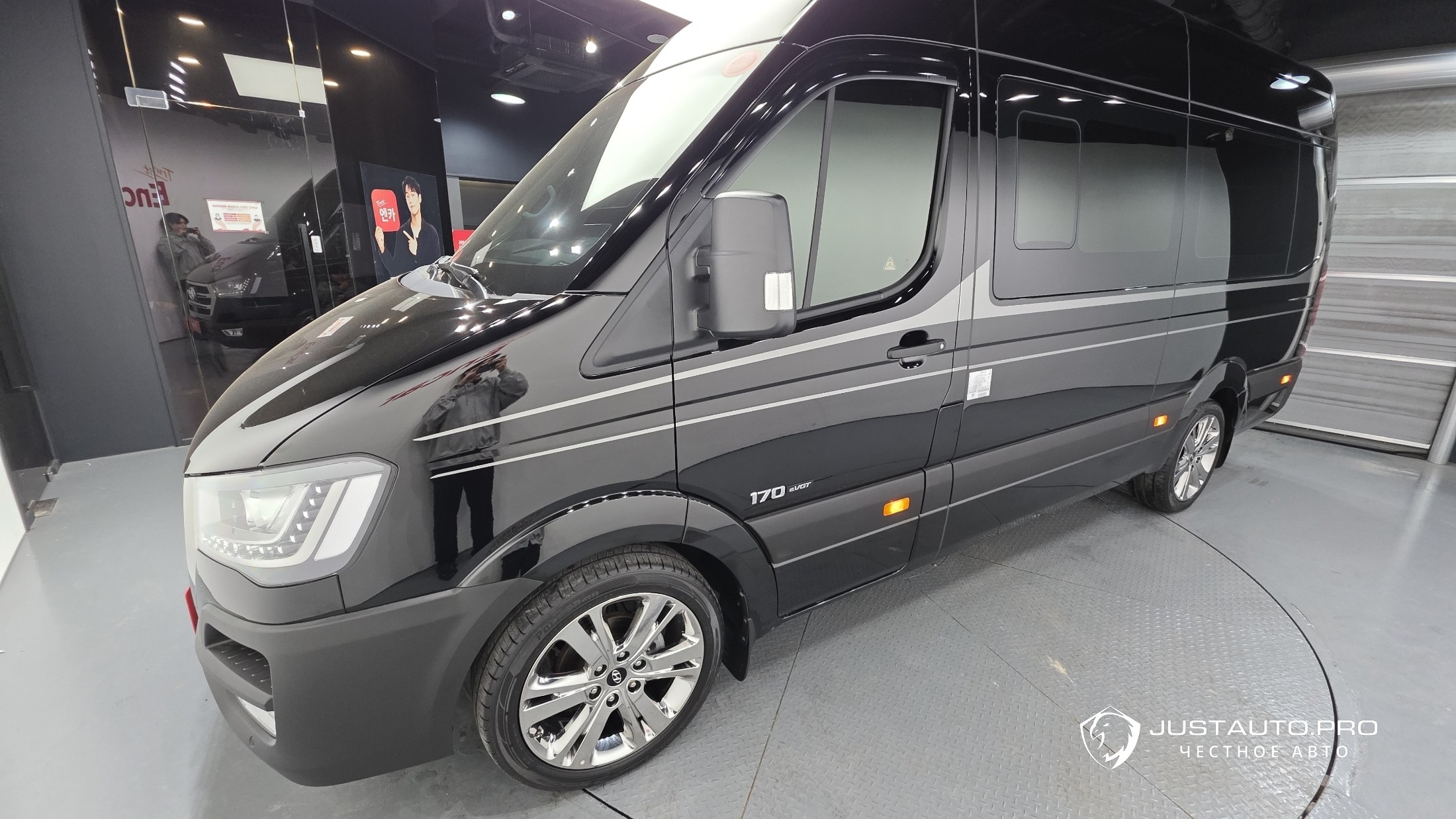 Автомобиль Hyundai Solati