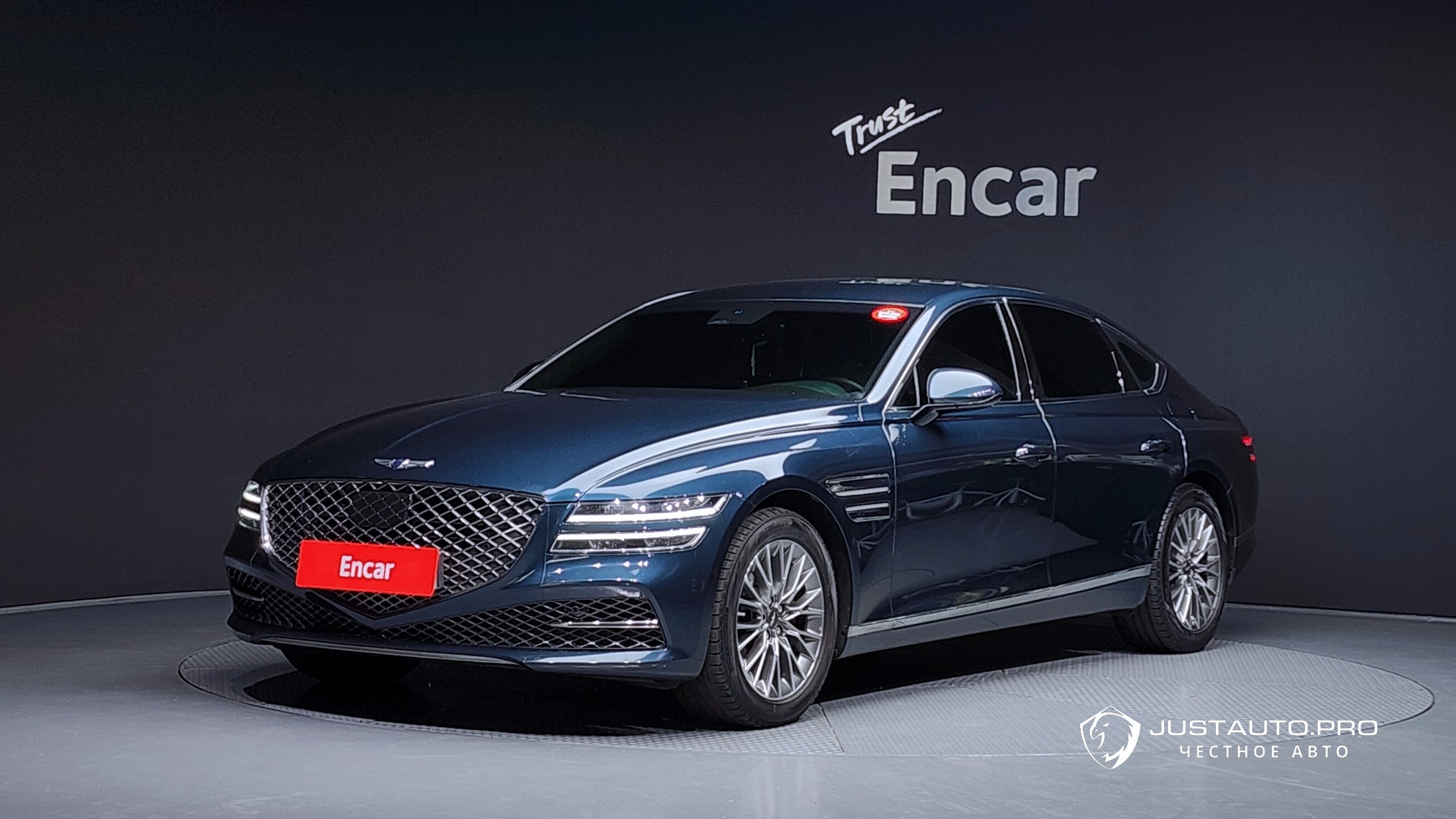 Автомобиль Genesis G80
