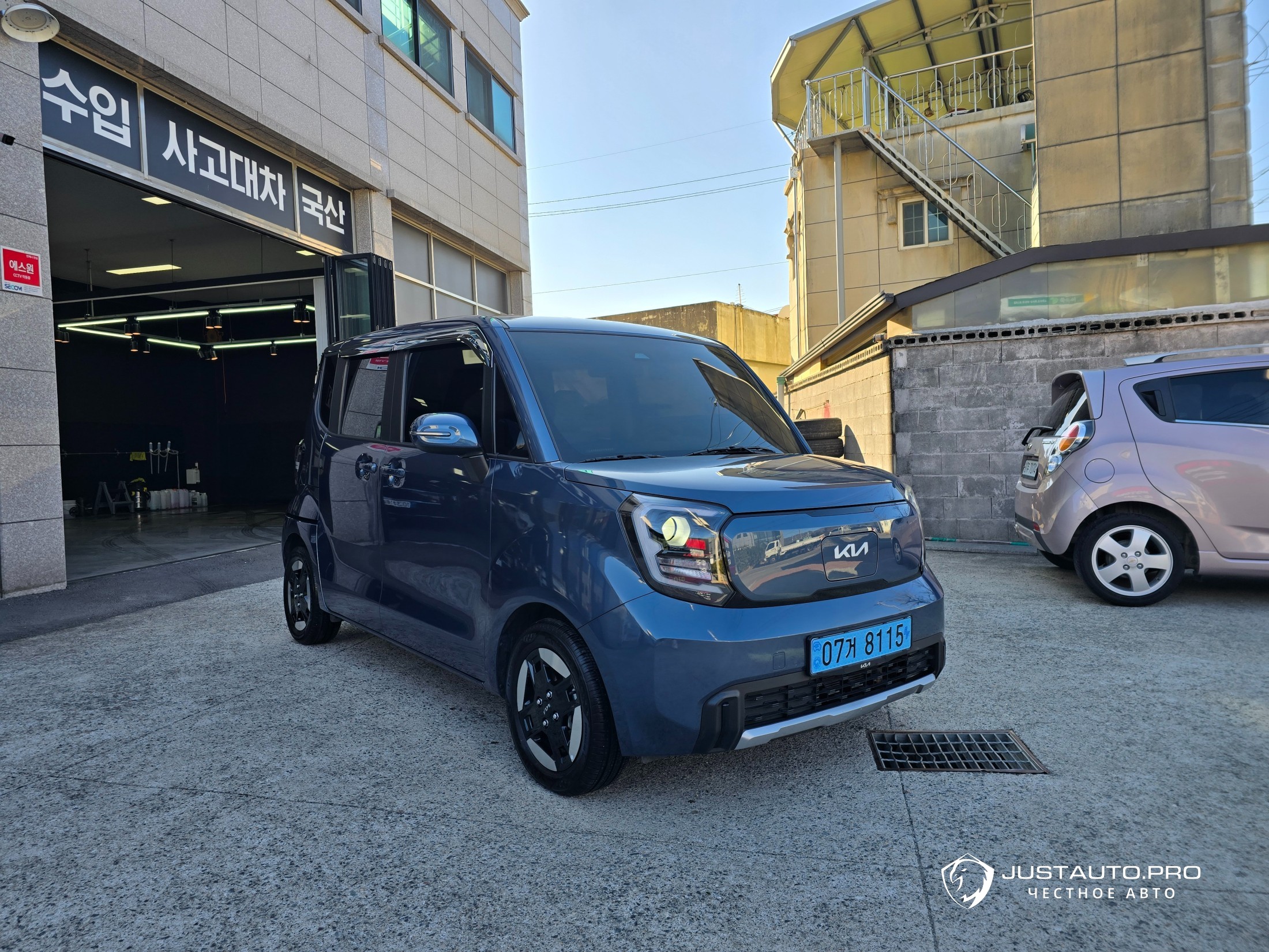 Автомобиль Kia RAY