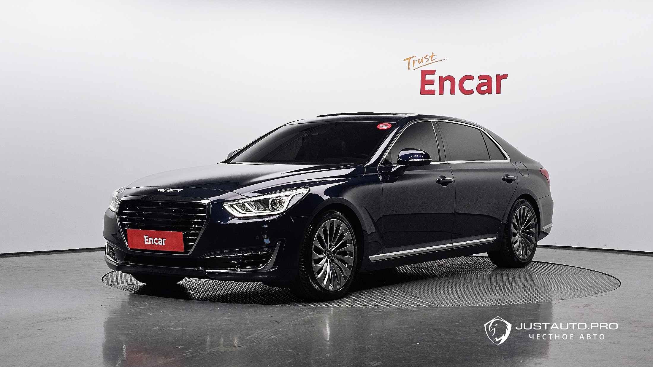 Автомобиль Genesis EQ900