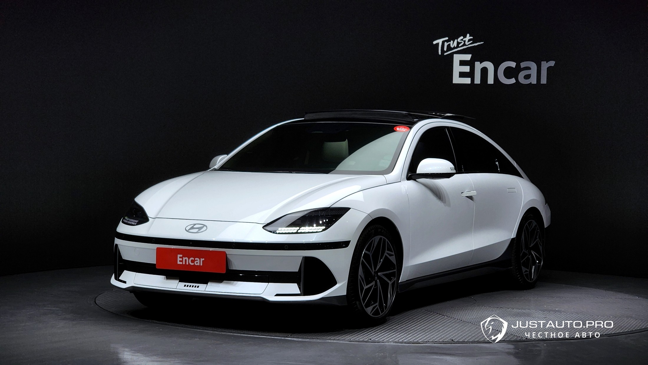 Автомобиль Hyundai Ioniq6