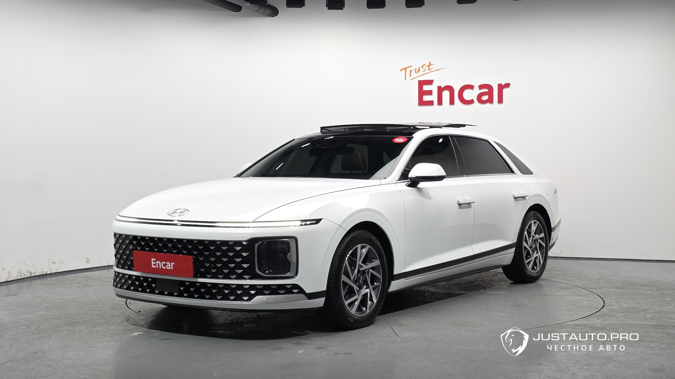 Автомобиль Hyundai Grandeur