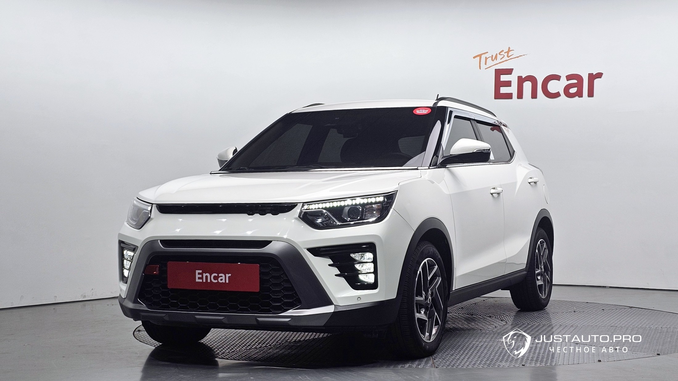 Автомобиль KG_Mobility_Ssangyong TIBOLI