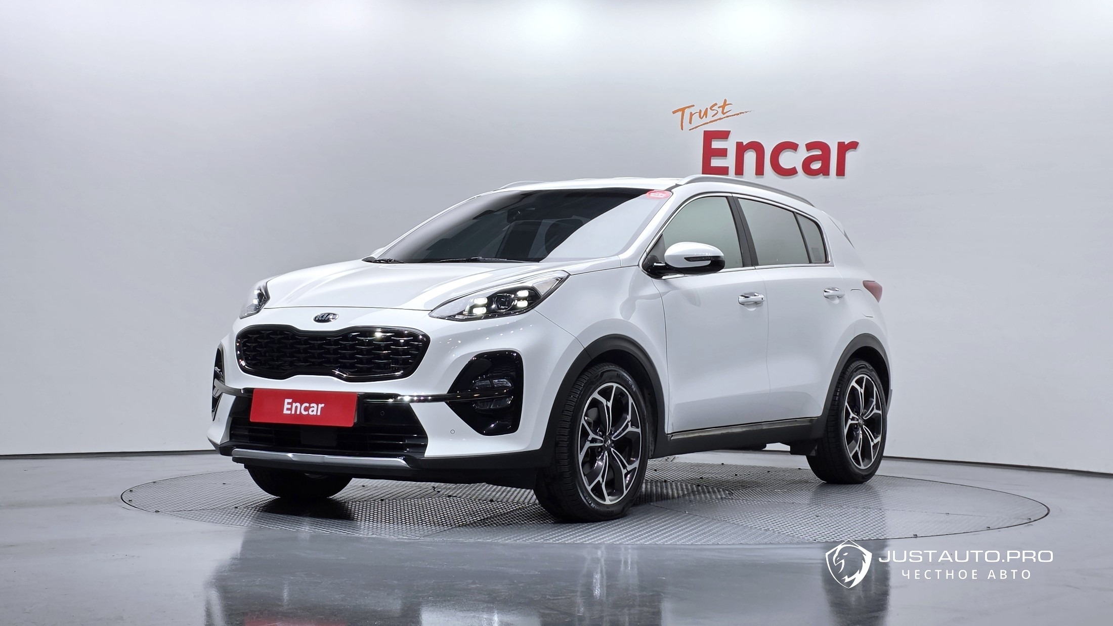 Автомобиль Kia Sportage