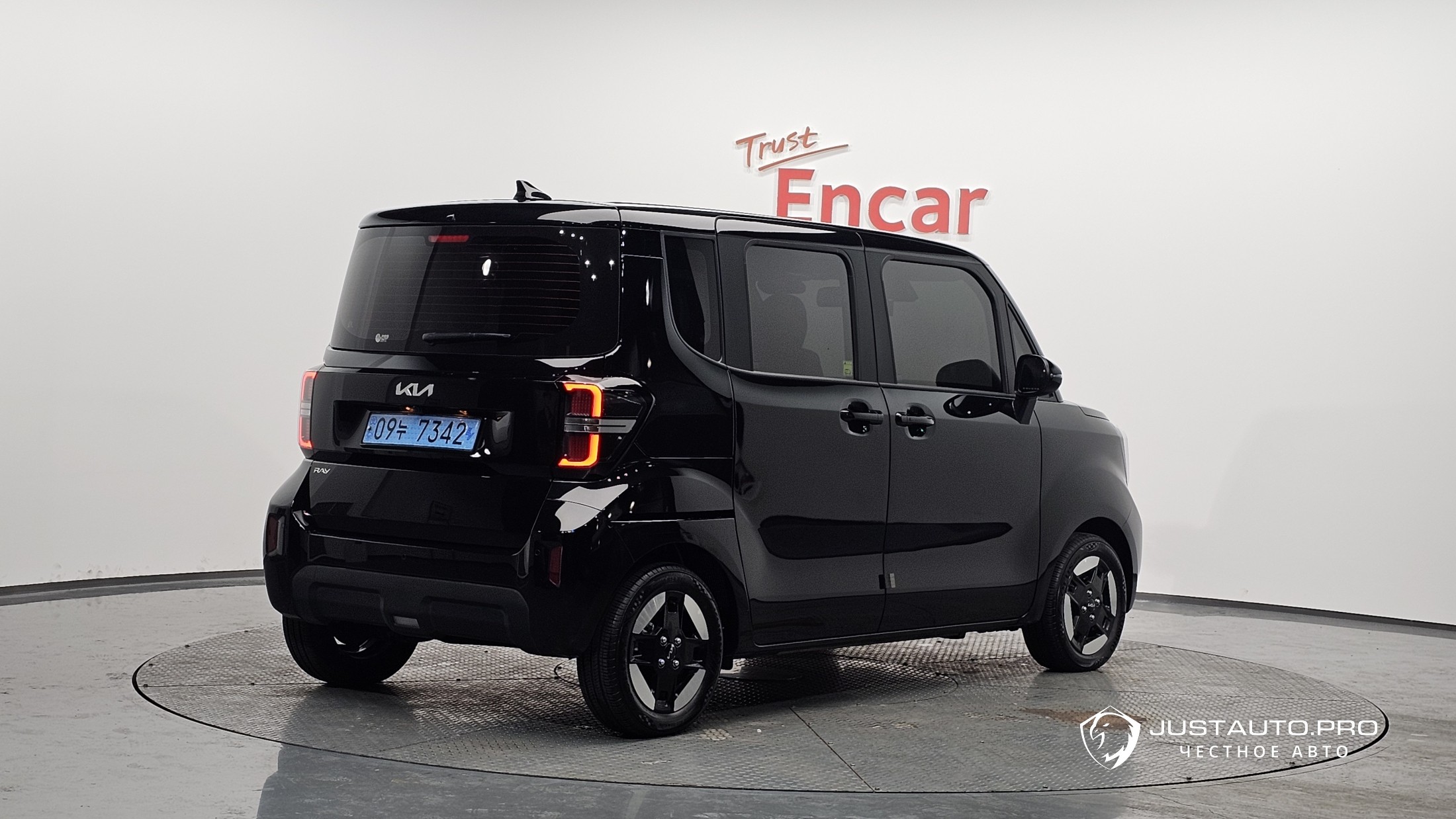 Автомобиль Kia RAY