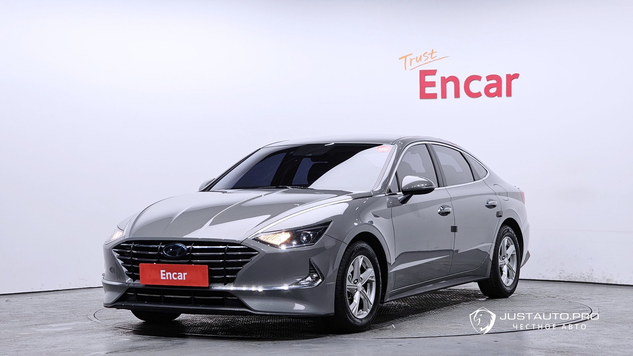 Автомобиль Hyundai Sonata