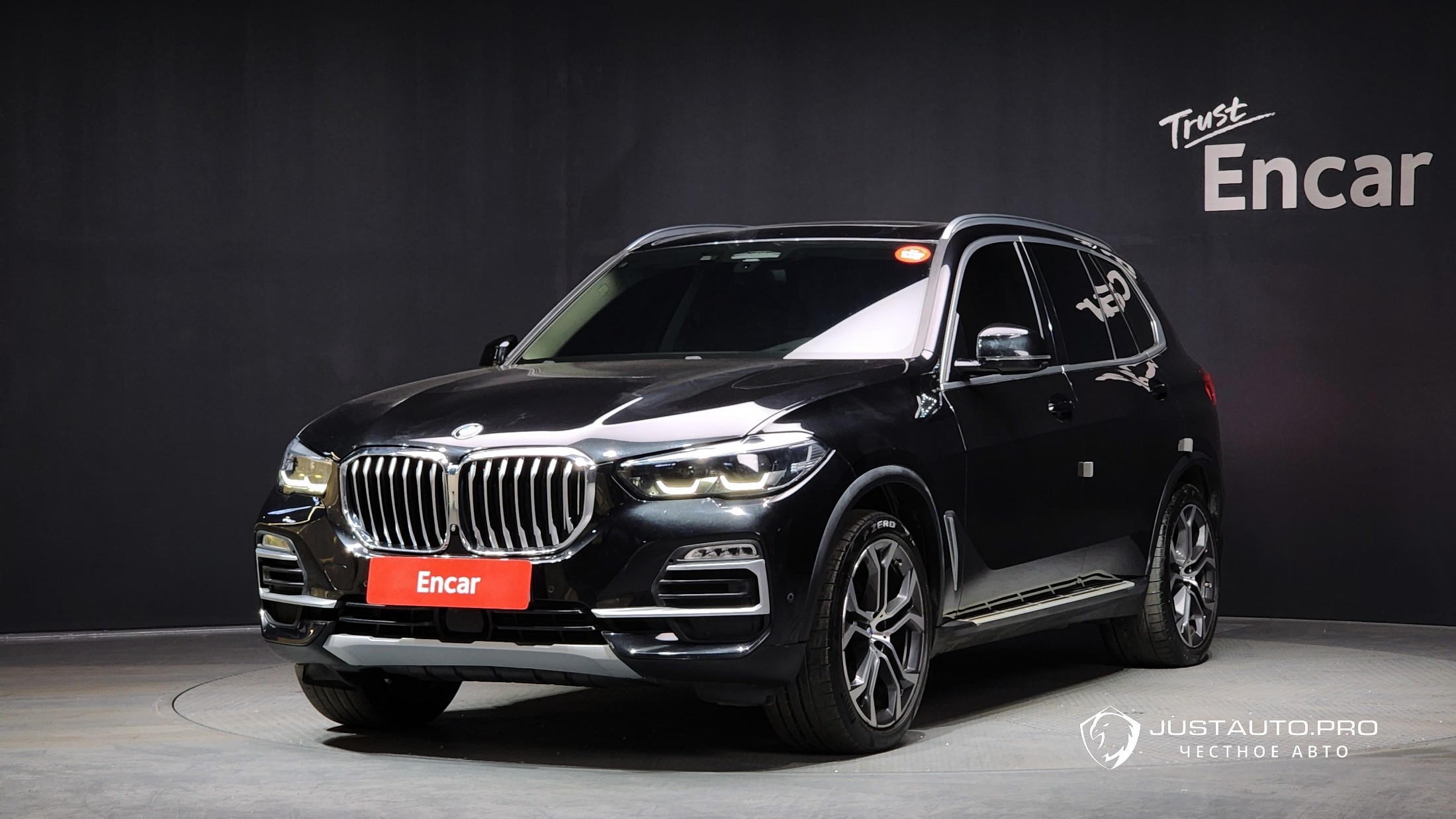 Автомобиль BMW X5