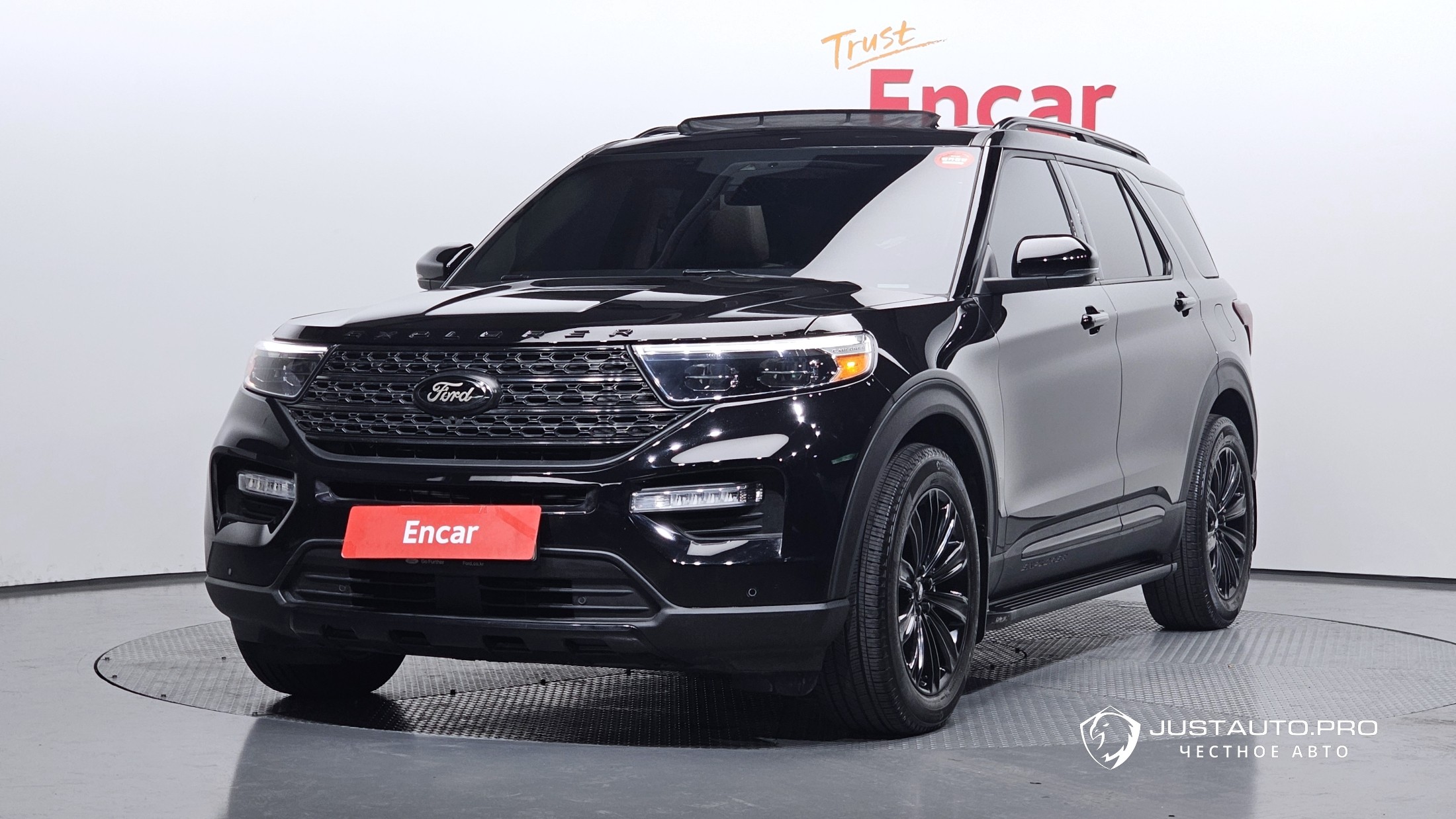 Автомобиль Ford Explorer