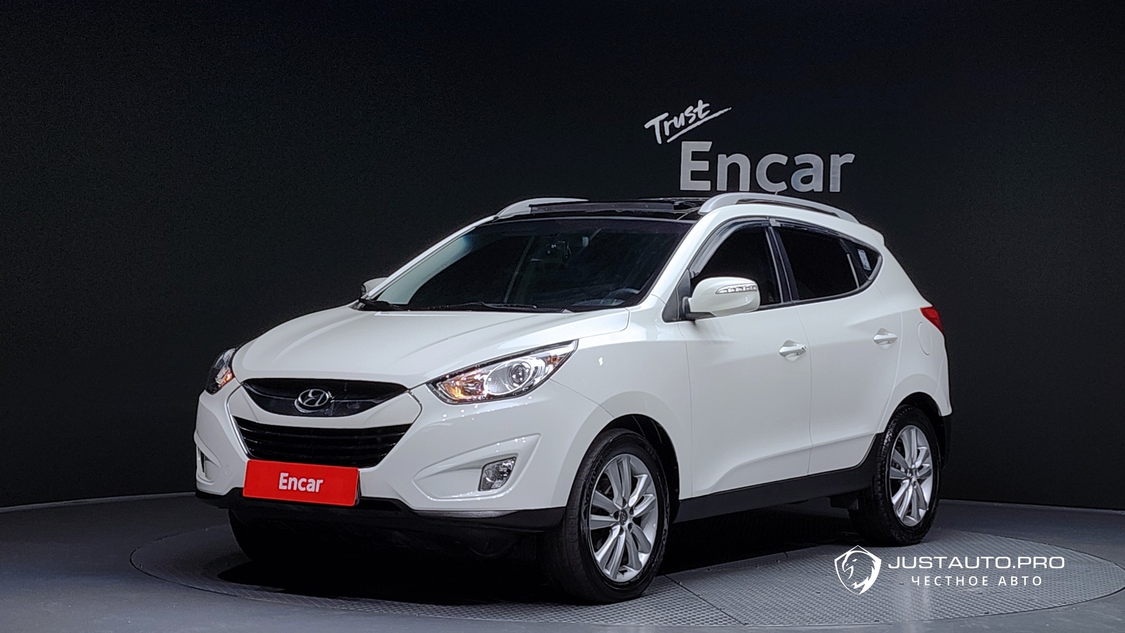 Автомобиль Hyundai Tucson