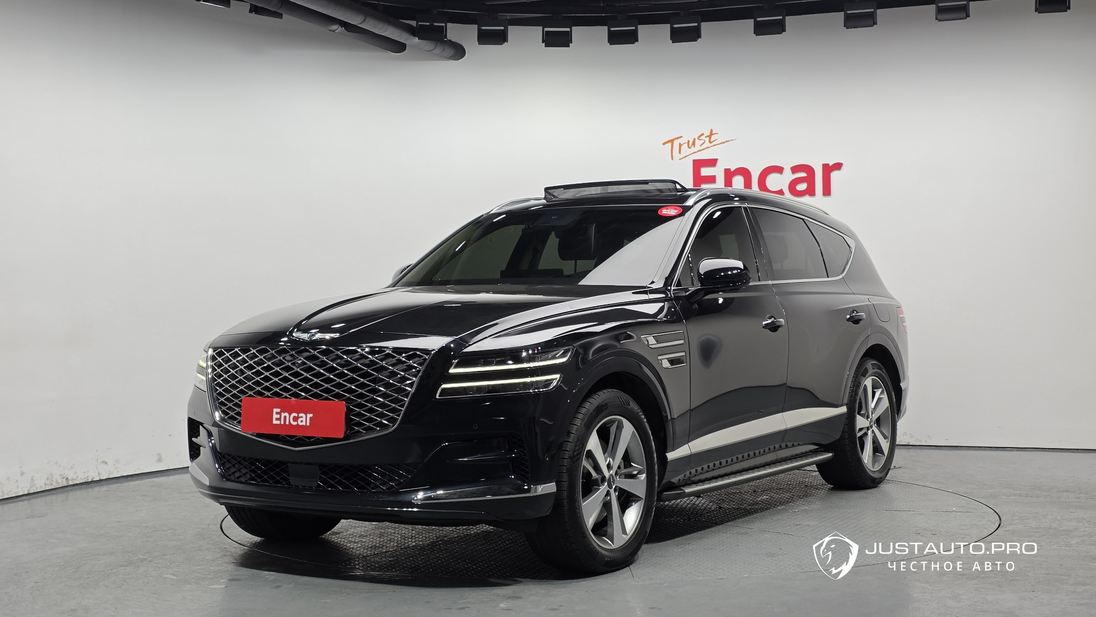 Автомобиль Genesis GV80