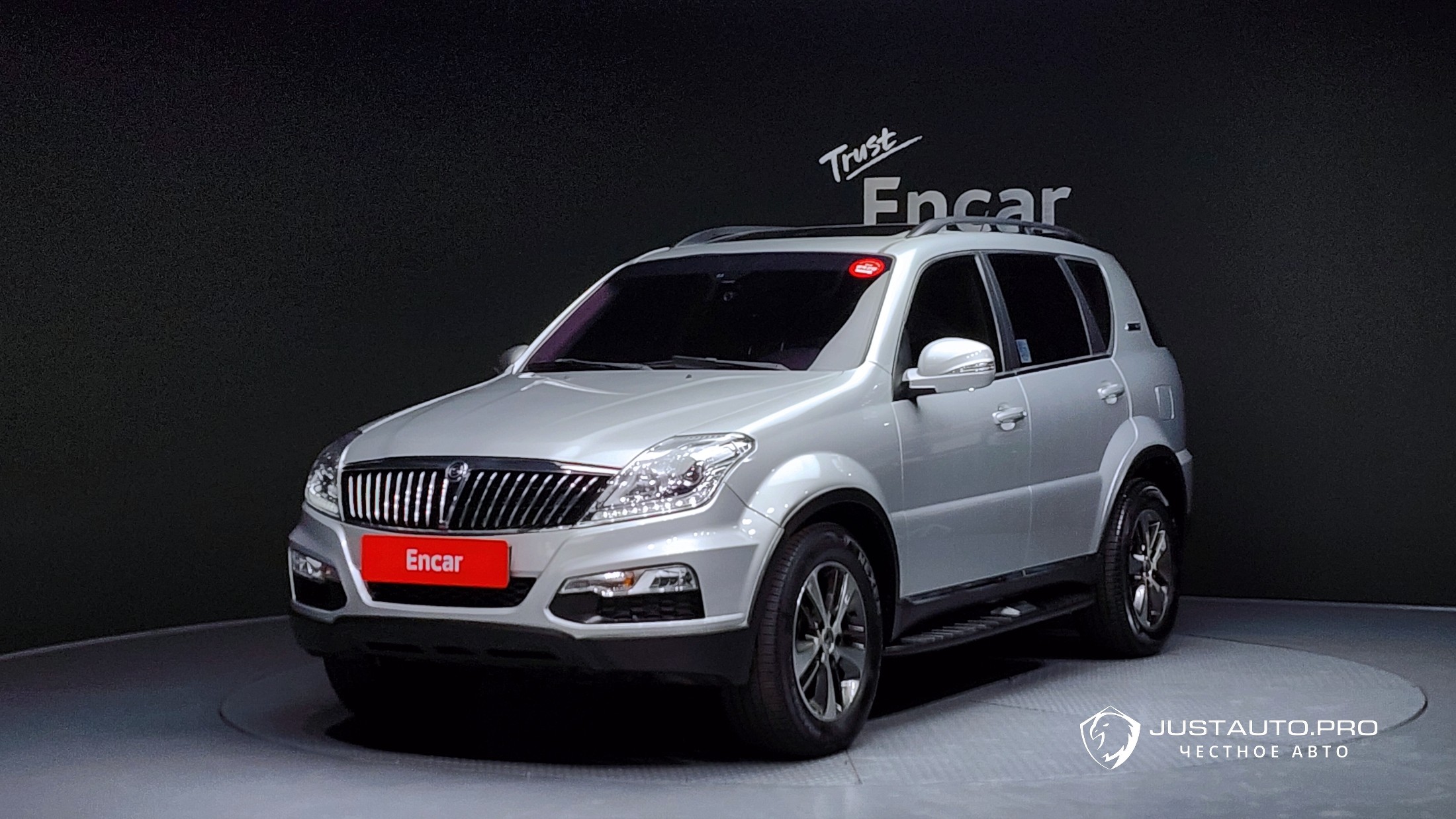 Автомобиль KG_Mobility_Ssangyong Rexton