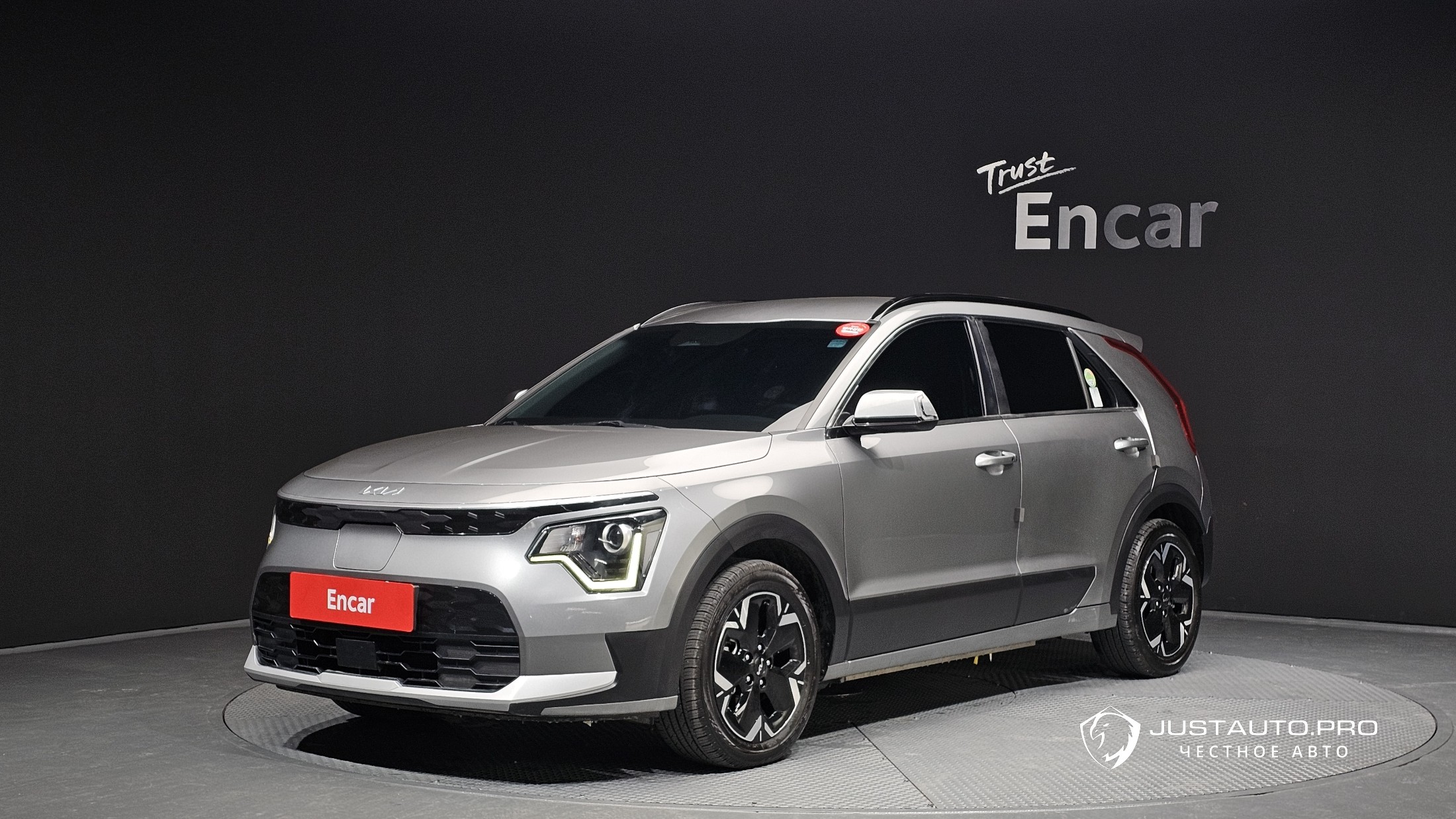 Автомобиль Kia Niro