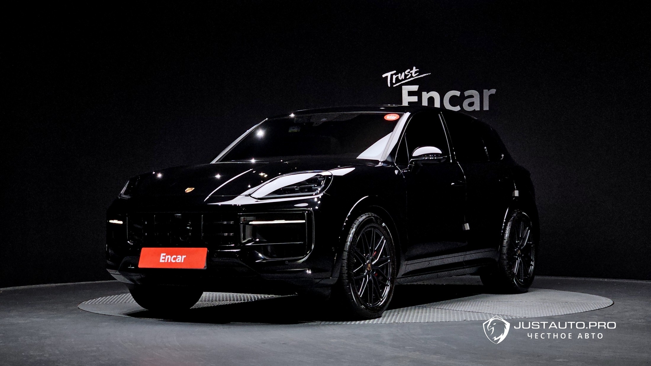 Автомобиль Porsche Cayenne