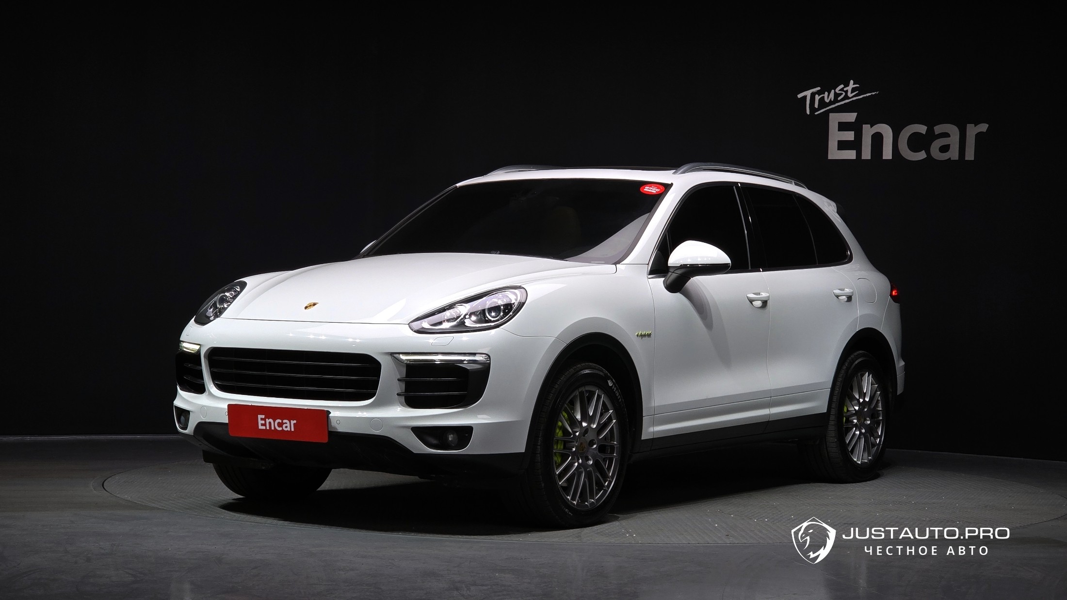 Автомобиль Porsche Cayenne